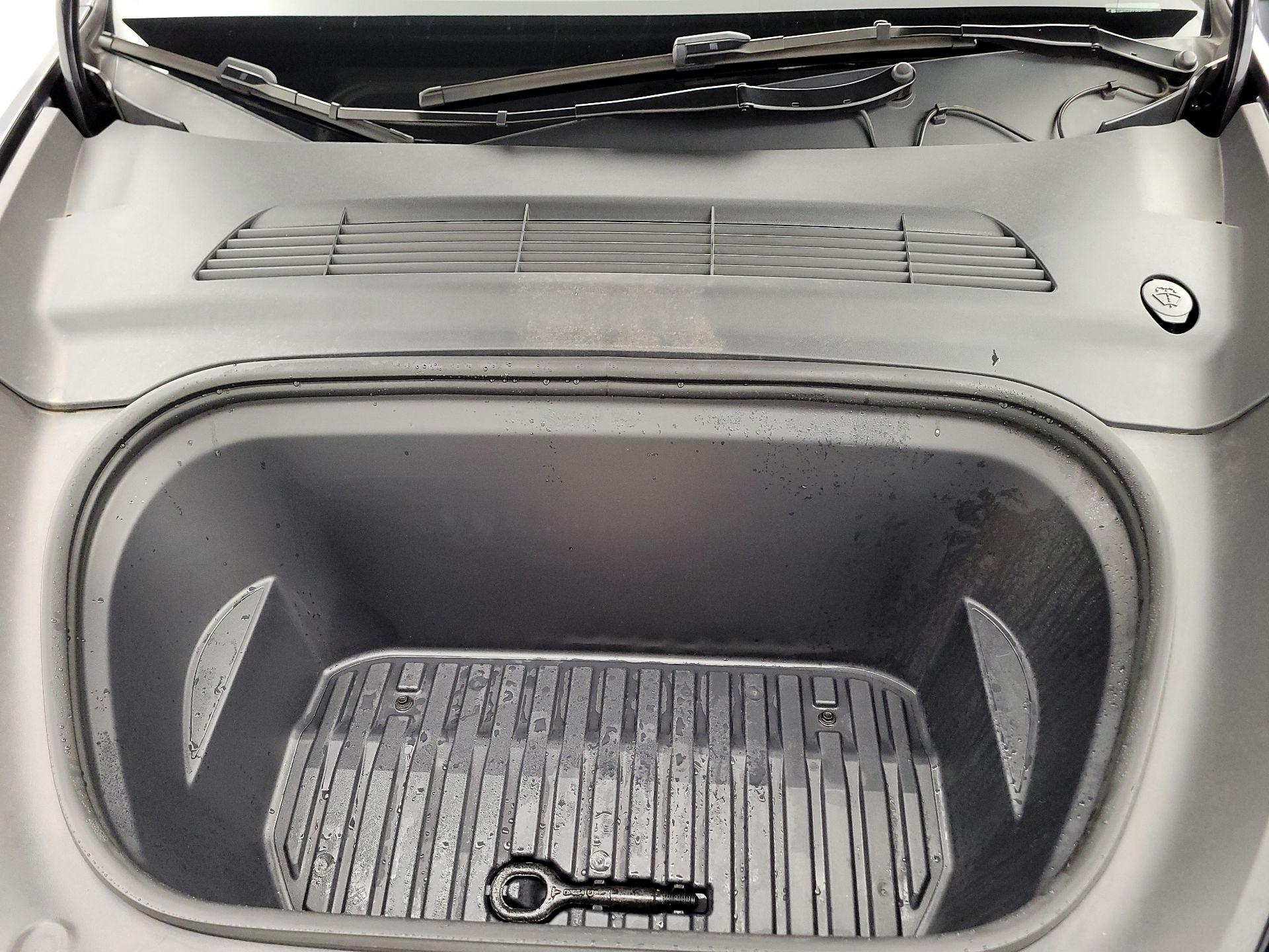 Thumbnail: 2024 Tesla Model Y - 17