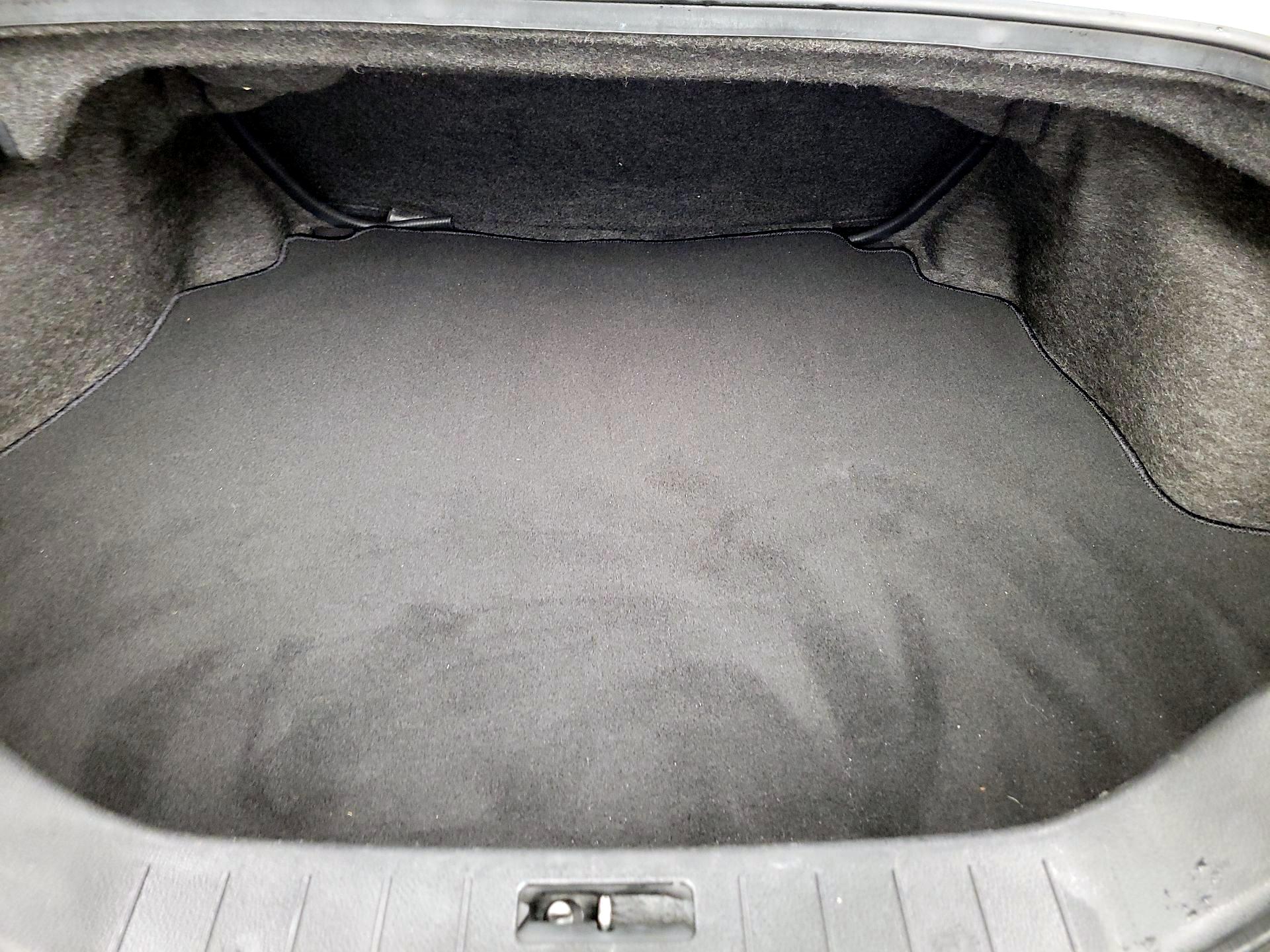 Thumbnail: 2015 INFINITI Q60 - 20