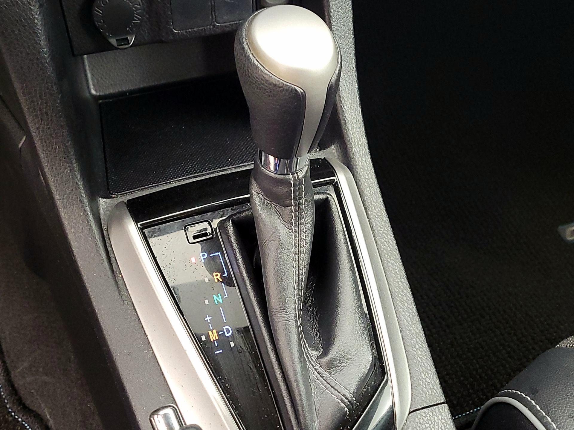 Thumbnail: 2016 Toyota Corolla - 17