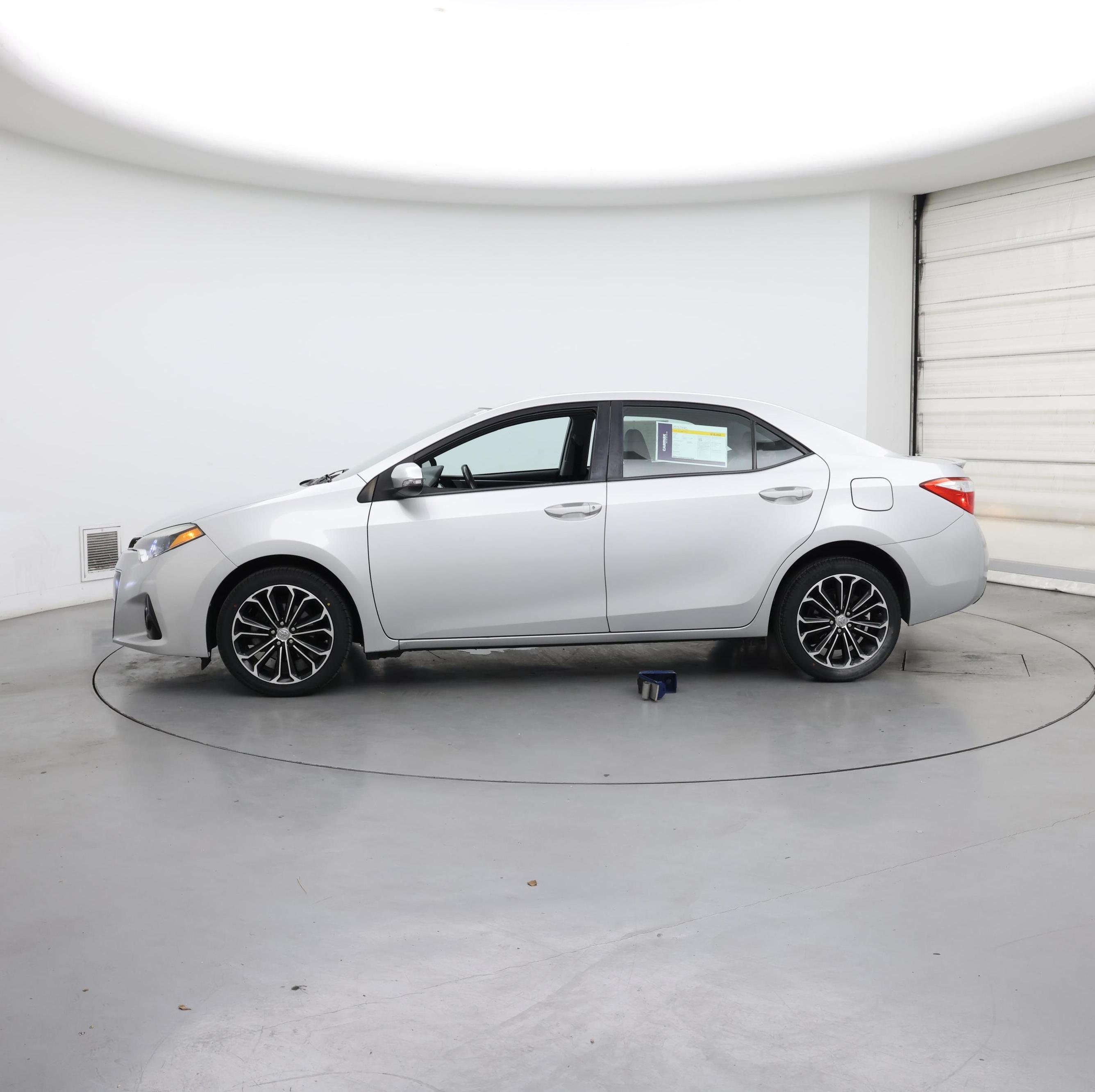 Thumbnail: 2016 Toyota Corolla - 3