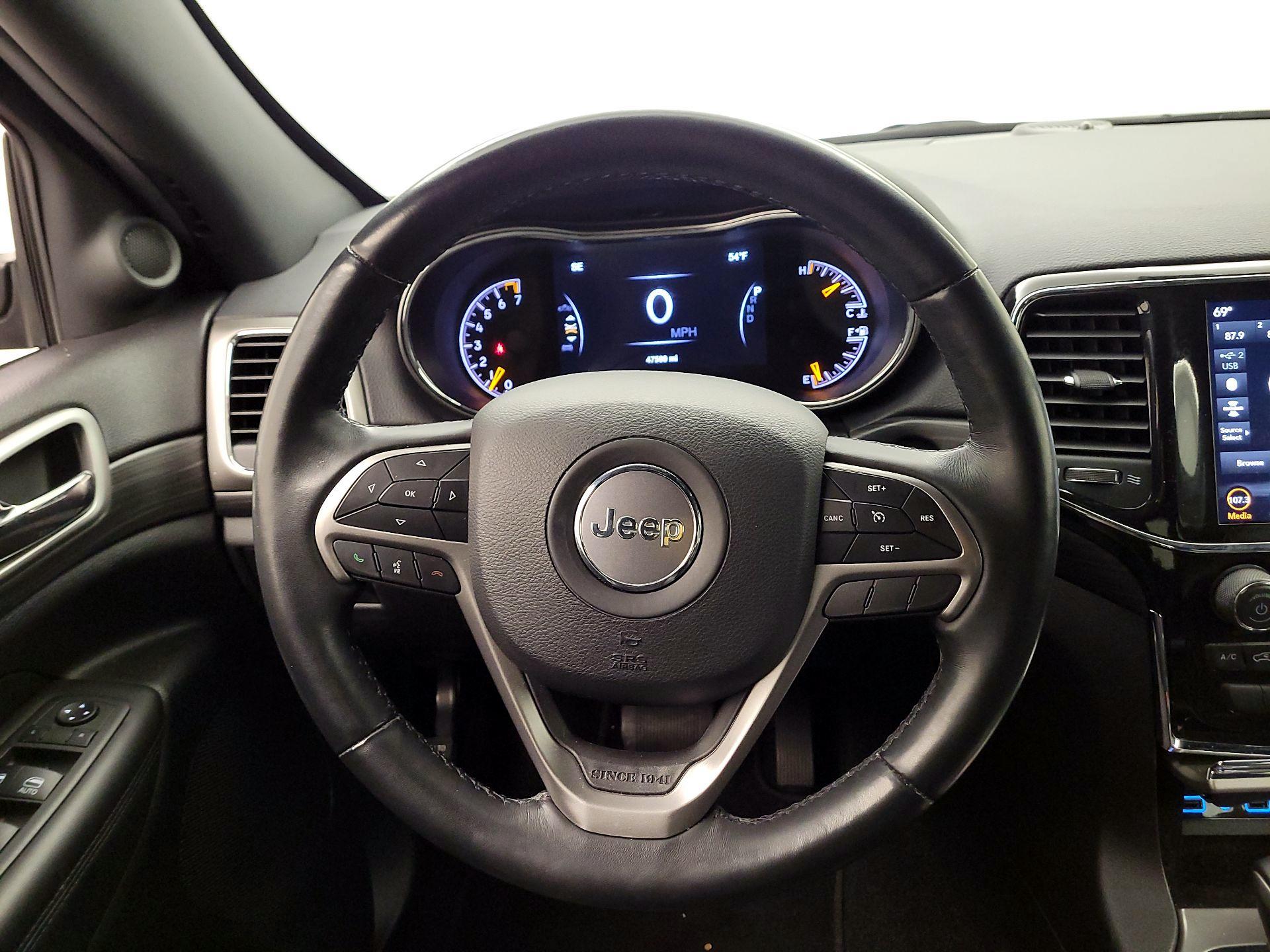 Thumbnail: 2022 Jeep Grand Cherokee - 10