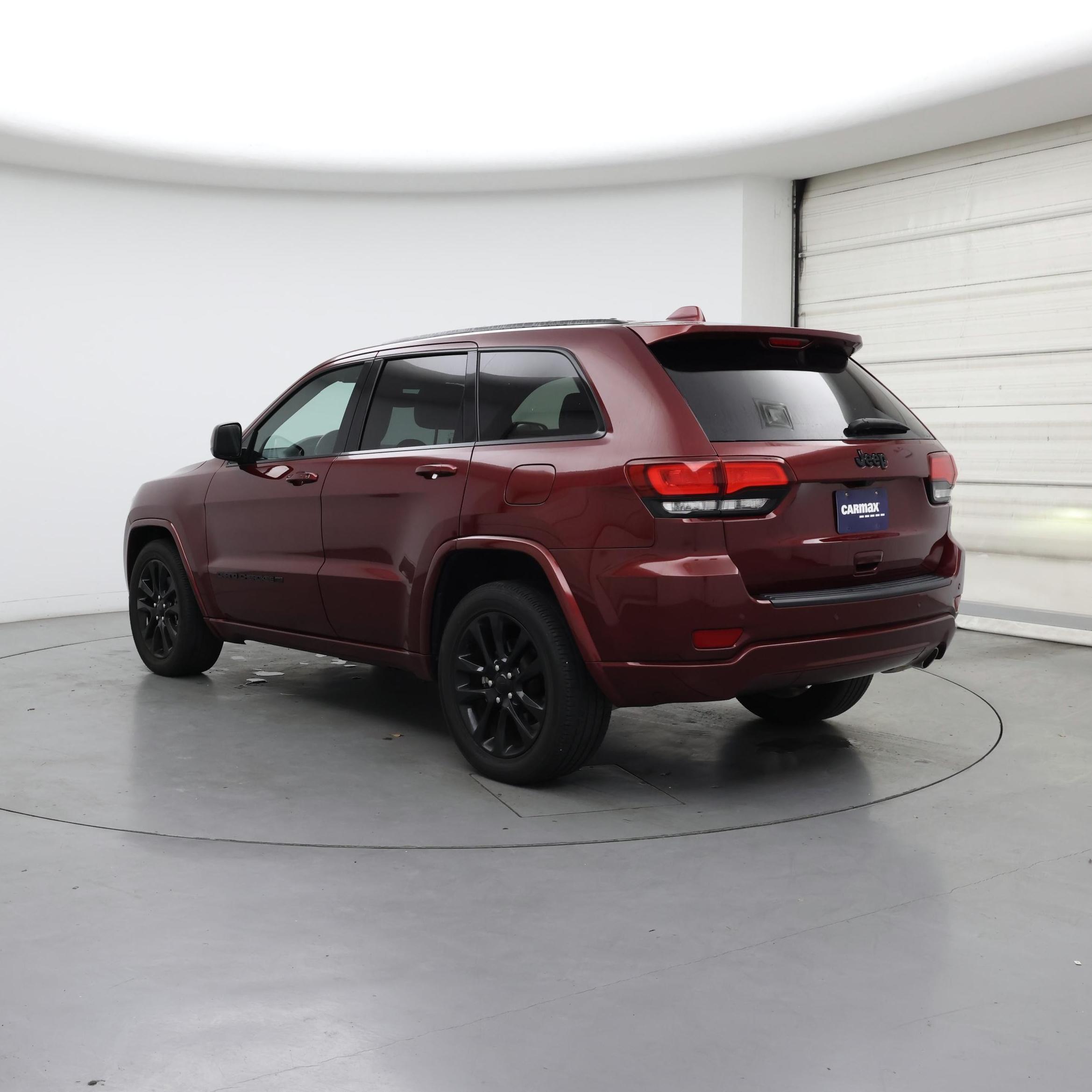 Thumbnail: 2022 Jeep Grand Cherokee - 2
