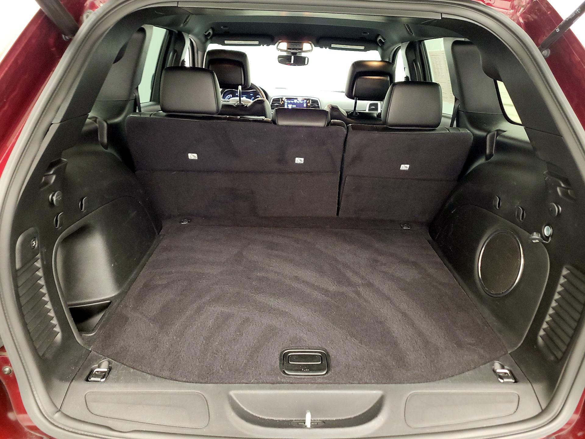 Thumbnail: 2022 Jeep Grand Cherokee - 20