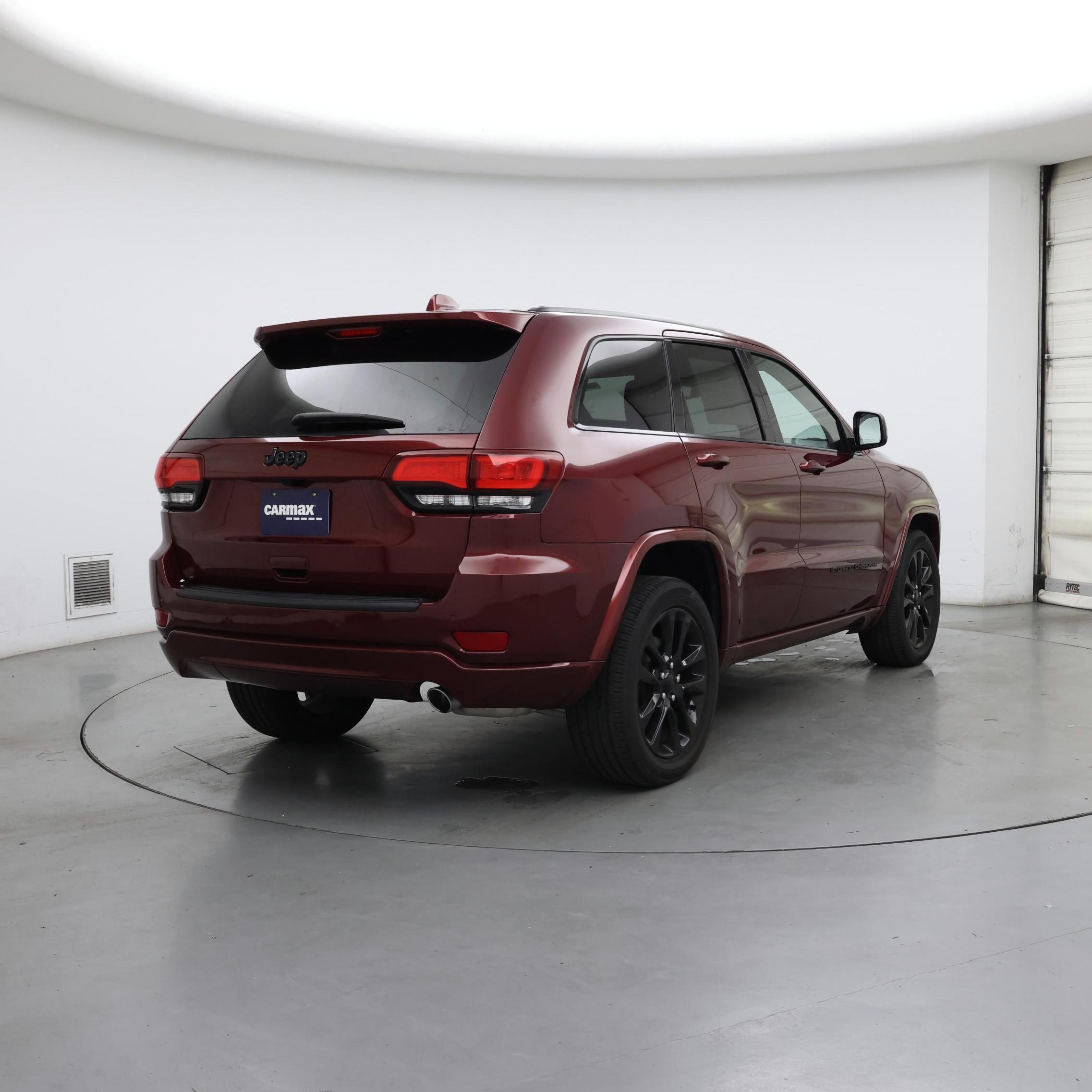 Thumbnail: 2022 Jeep Grand Cherokee - 8