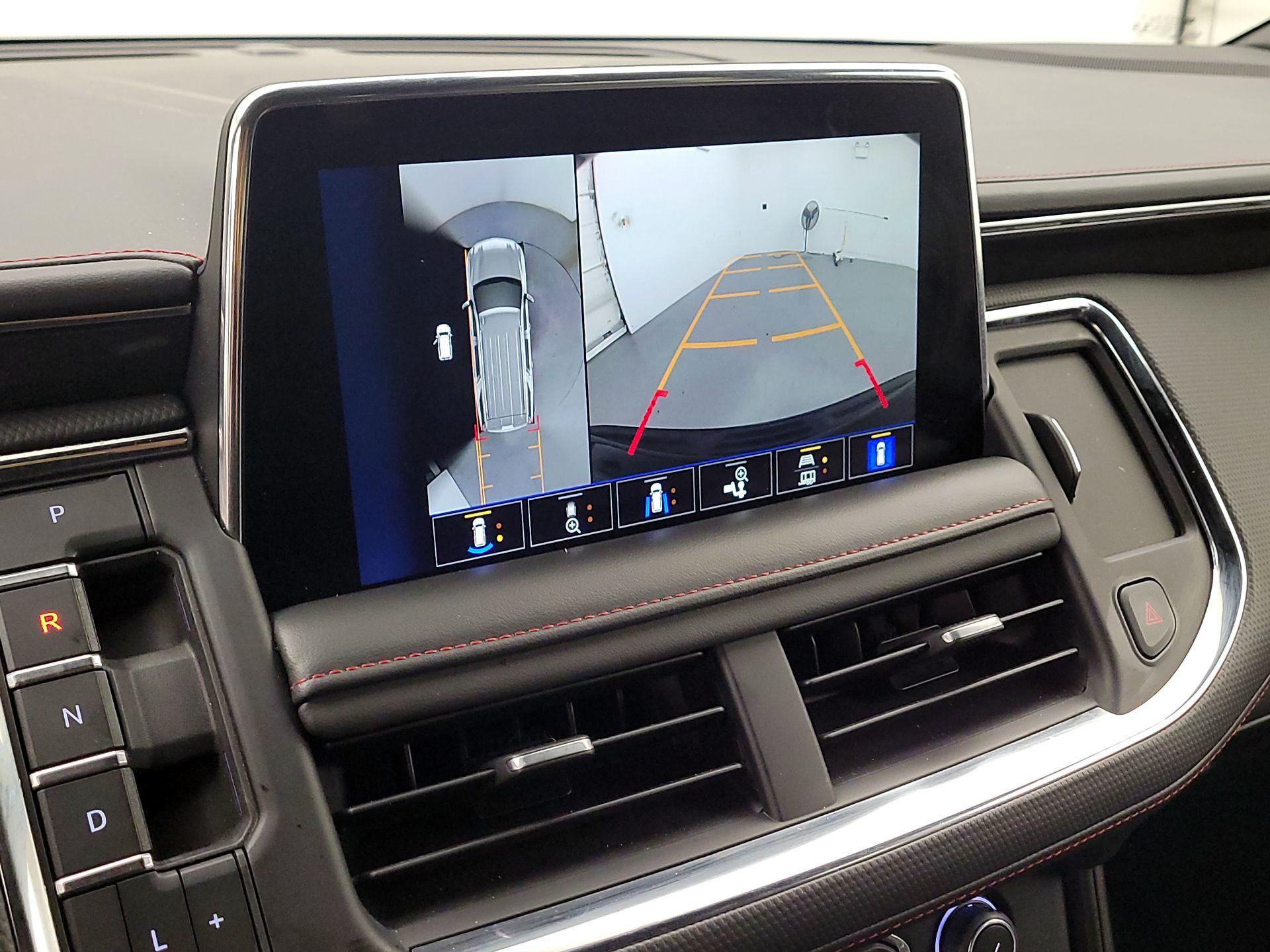 Thumbnail: 2022 Chevrolet Tahoe - 14