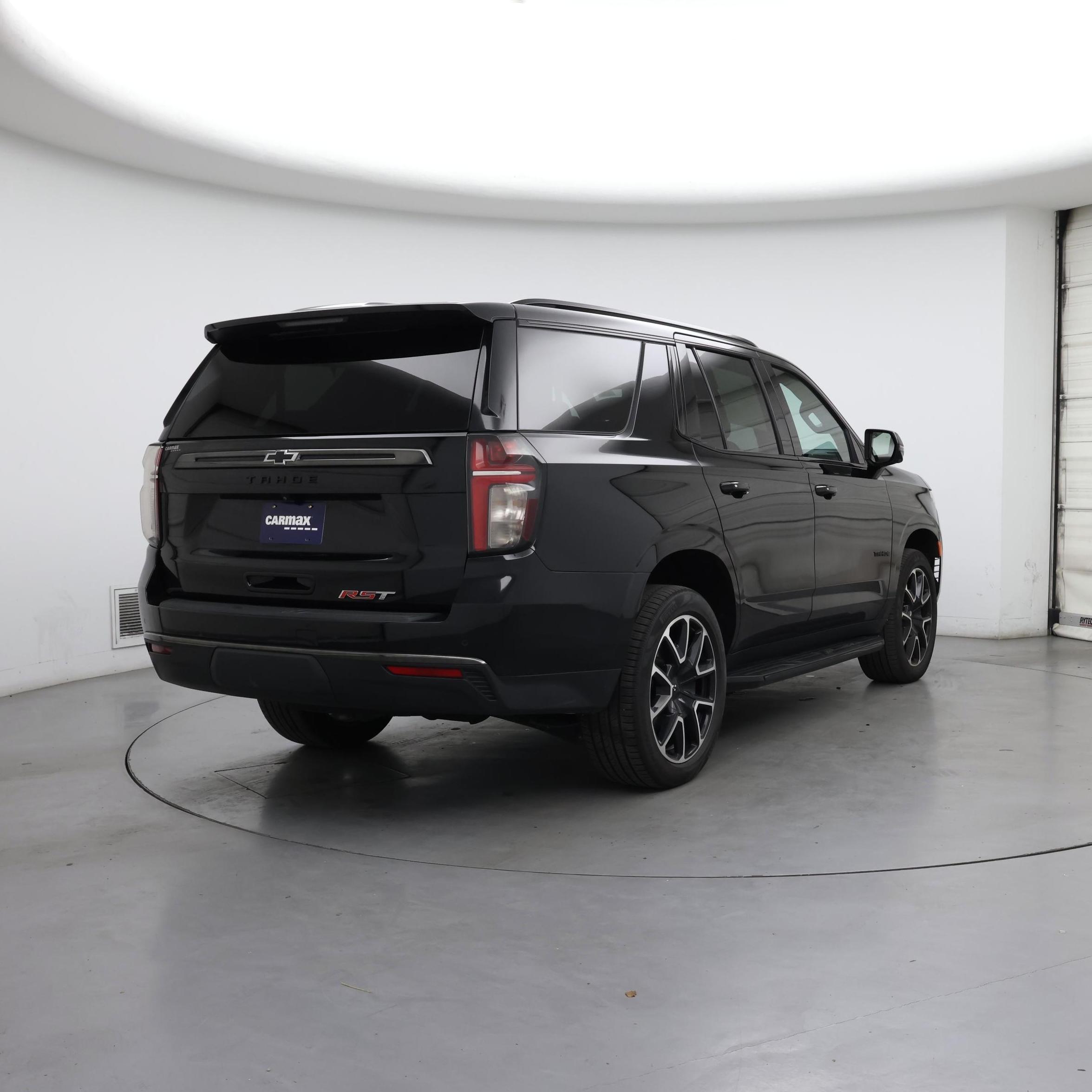 Thumbnail: 2022 Chevrolet Tahoe - 8