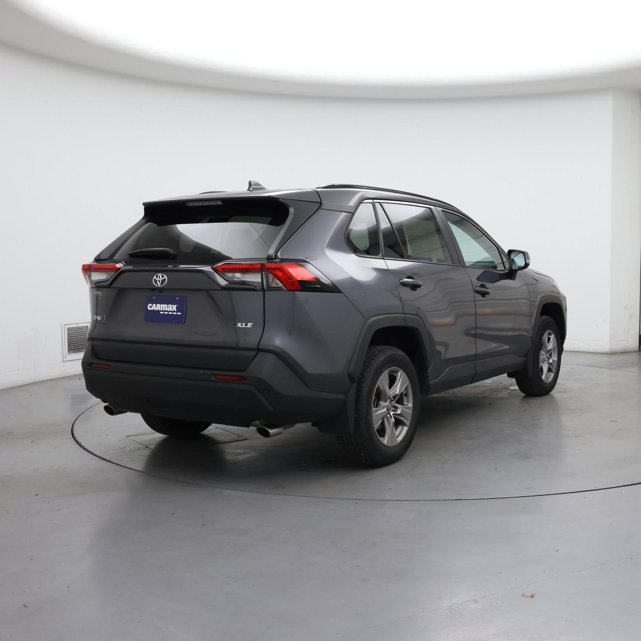 Thumbnail: 2024 Toyota RAV4 - 8