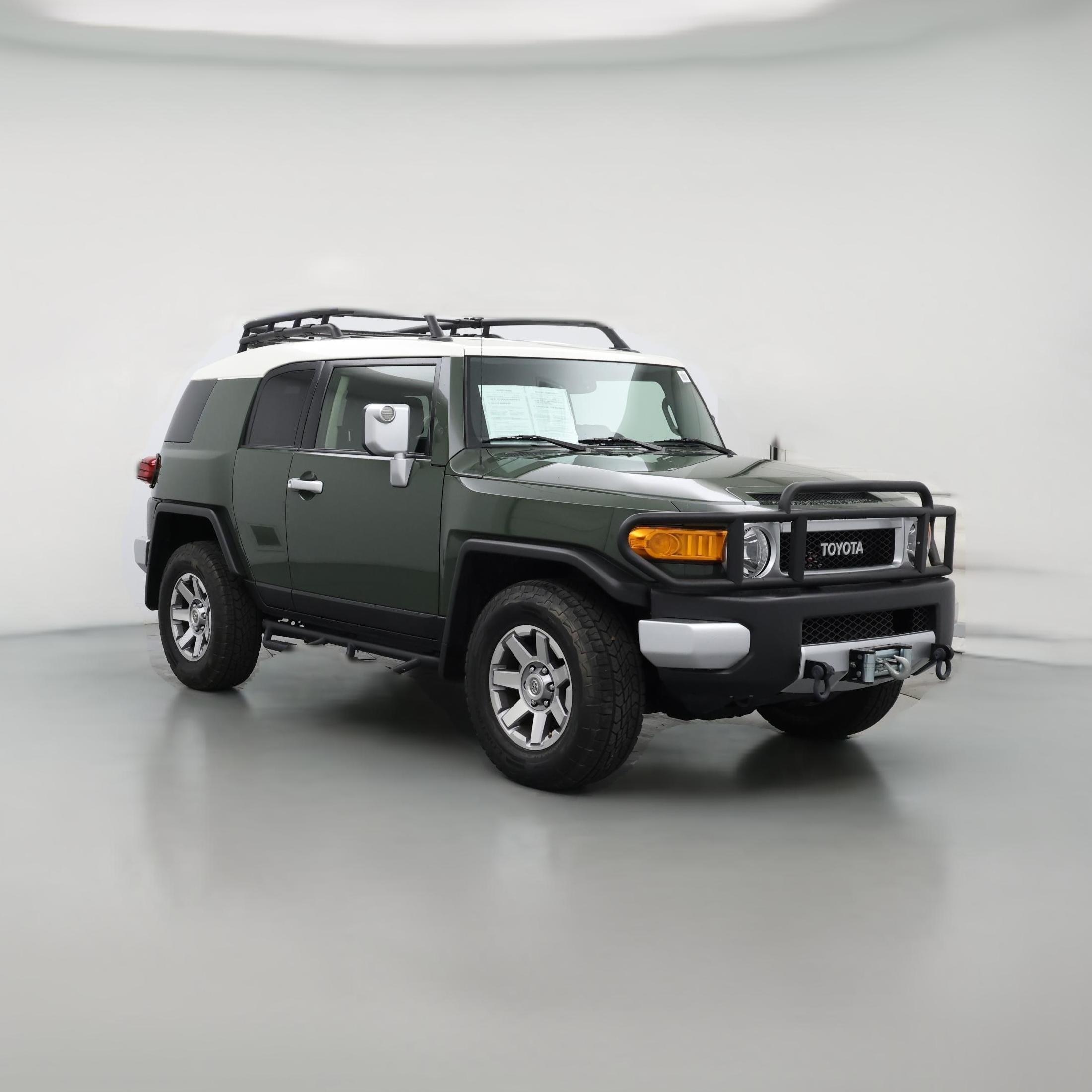 Thumbnail: 2014 Toyota FJ Cruiser - 1
