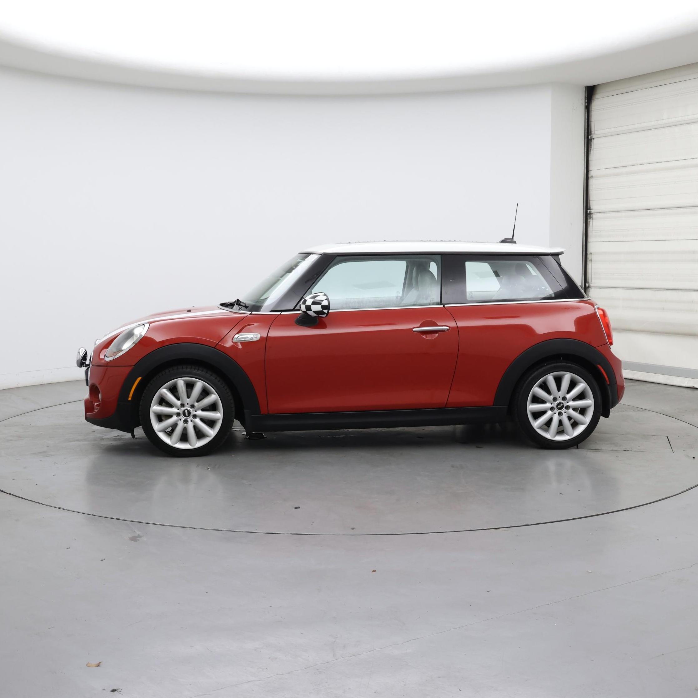 Thumbnail: 2015 MINI Cooper Hardtop - 3