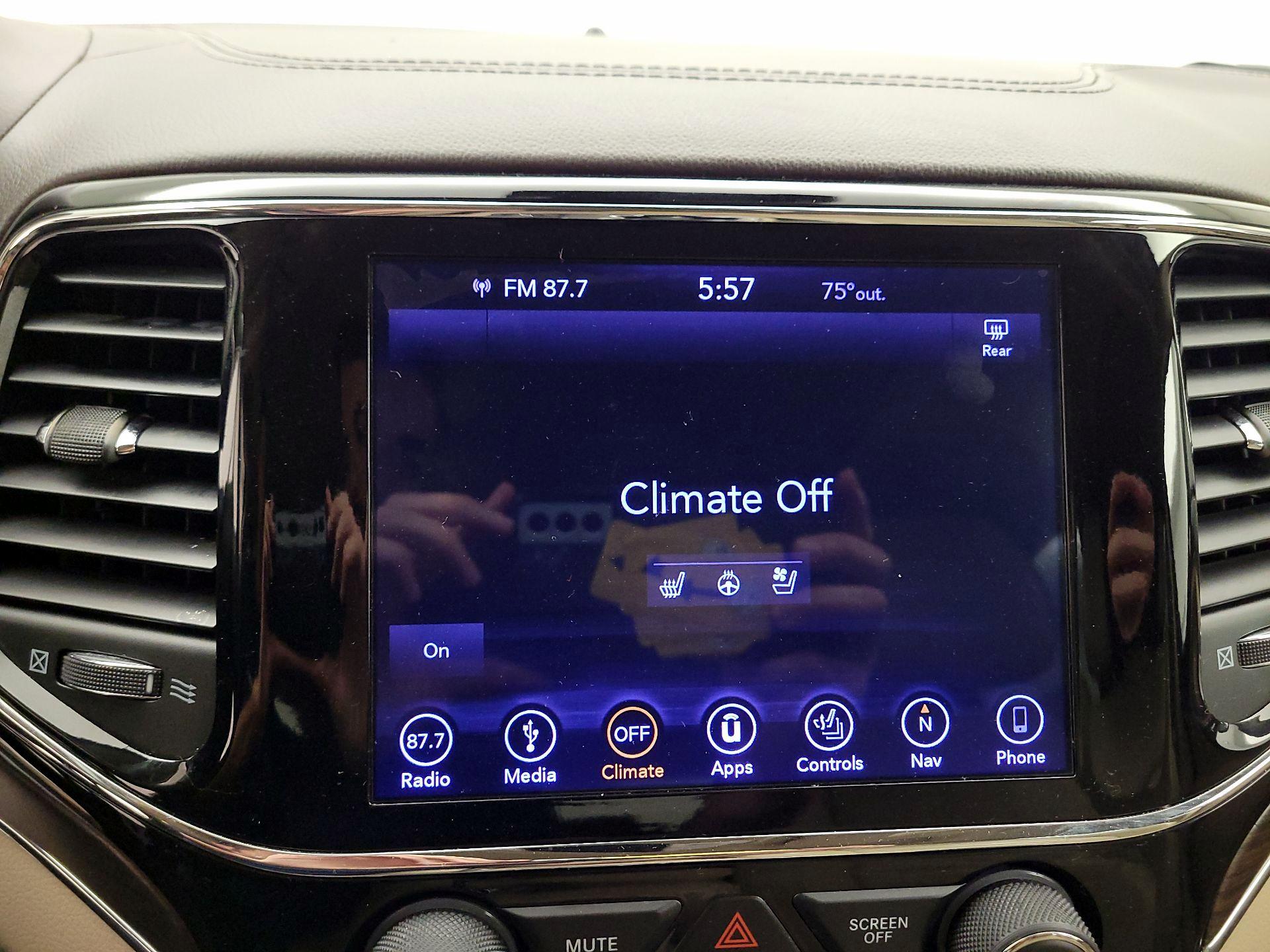 Thumbnail: 2019 Jeep Grand Cherokee - 13