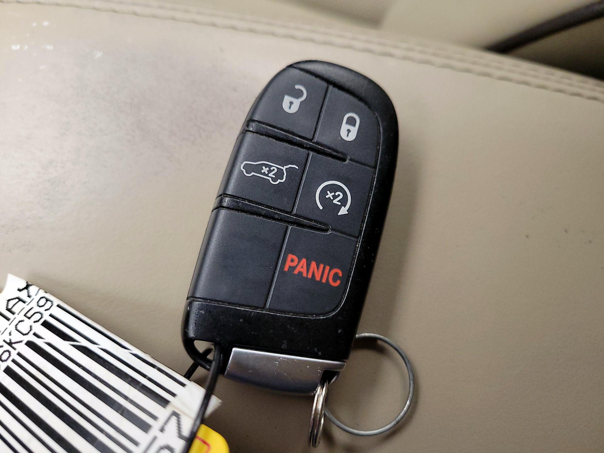 Thumbnail: 2019 Jeep Grand Cherokee - 18