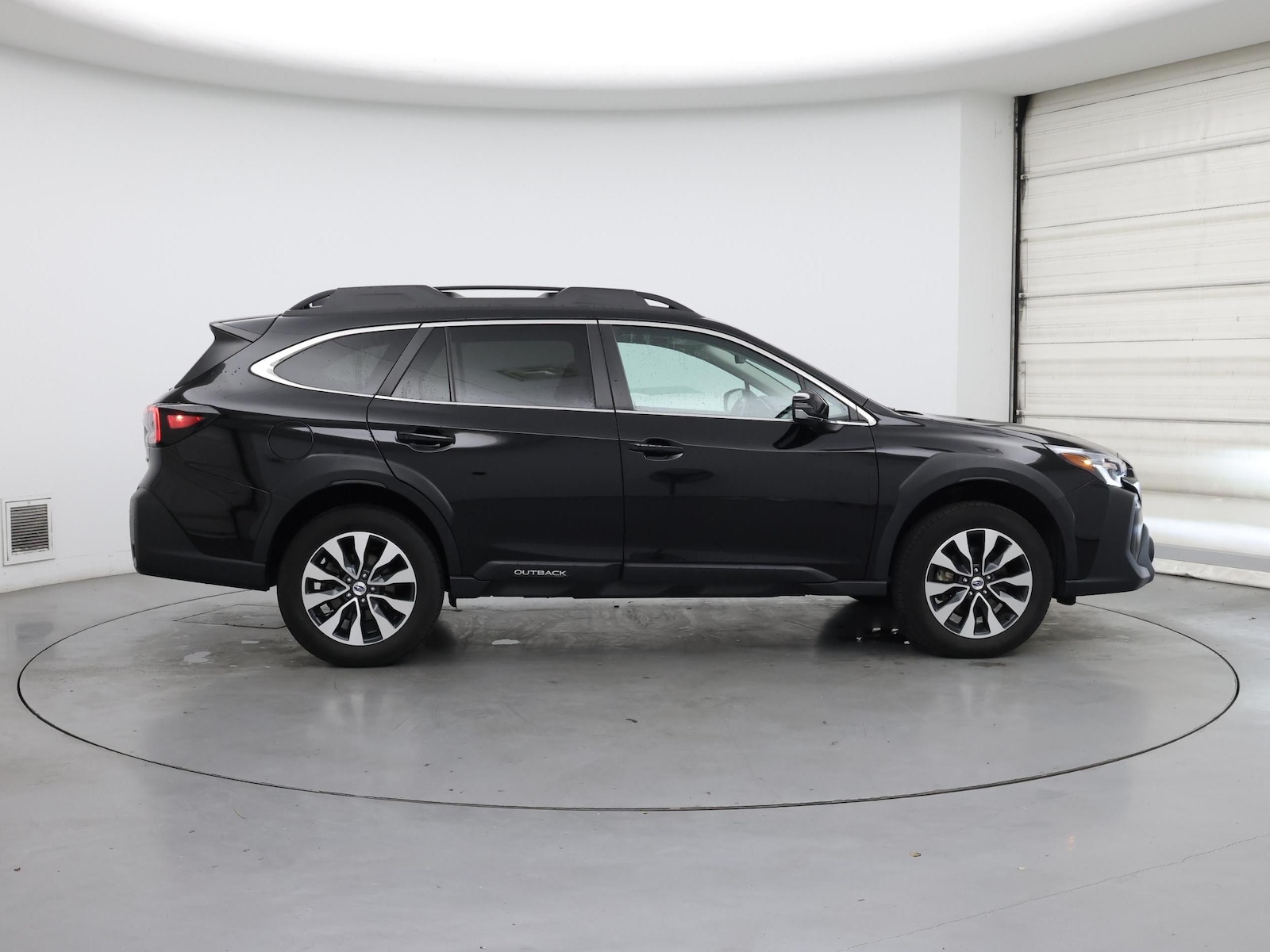 2024 Subaru Outback Limited - Photo 8