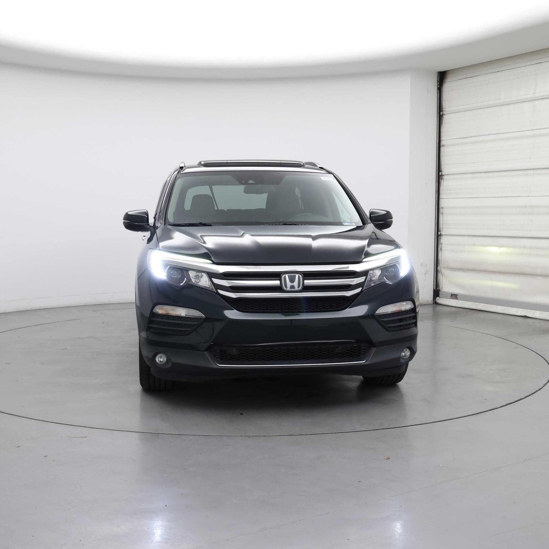 Thumbnail: 2016 Honda Pilot - 5