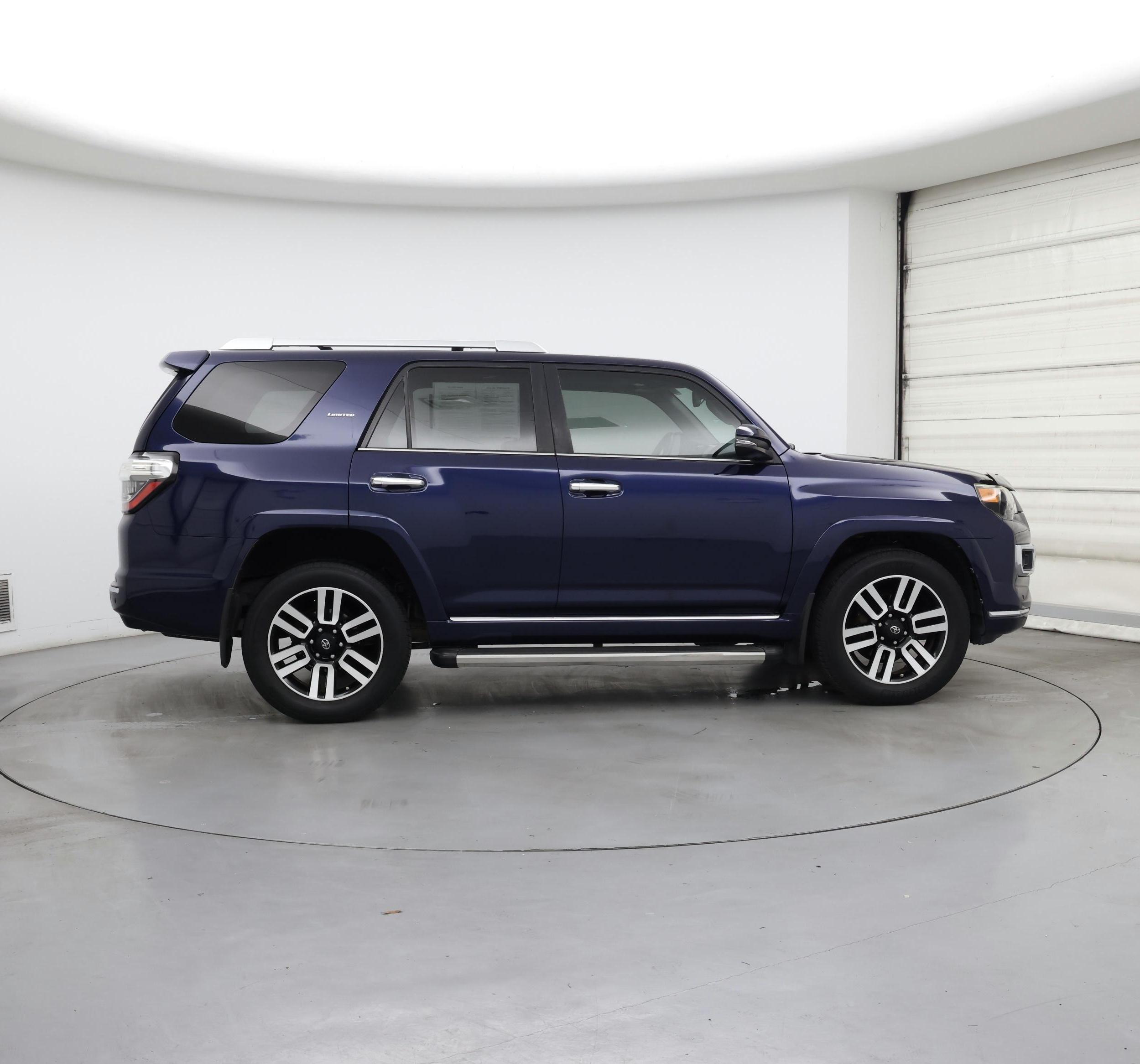 Thumbnail: 2014 Toyota 4Runner - 7