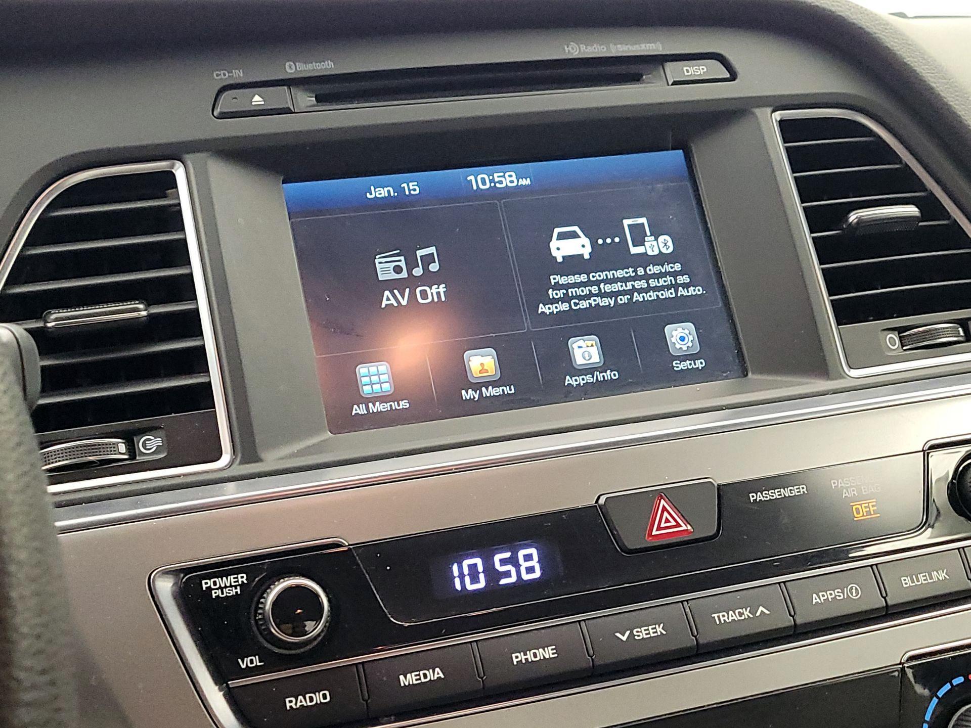 Thumbnail: 2017 Hyundai Sonata - 15