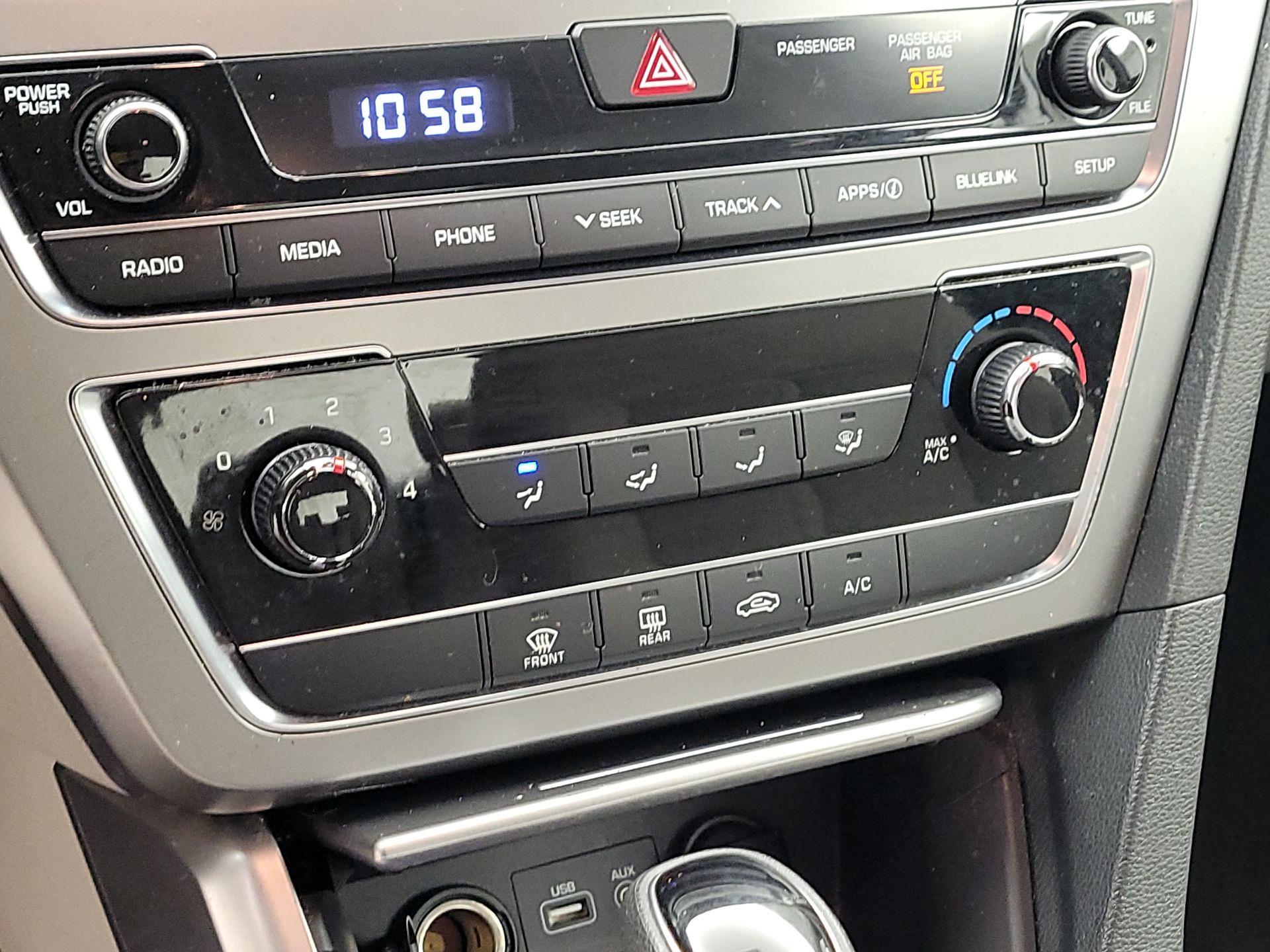 Thumbnail: 2017 Hyundai Sonata - 16