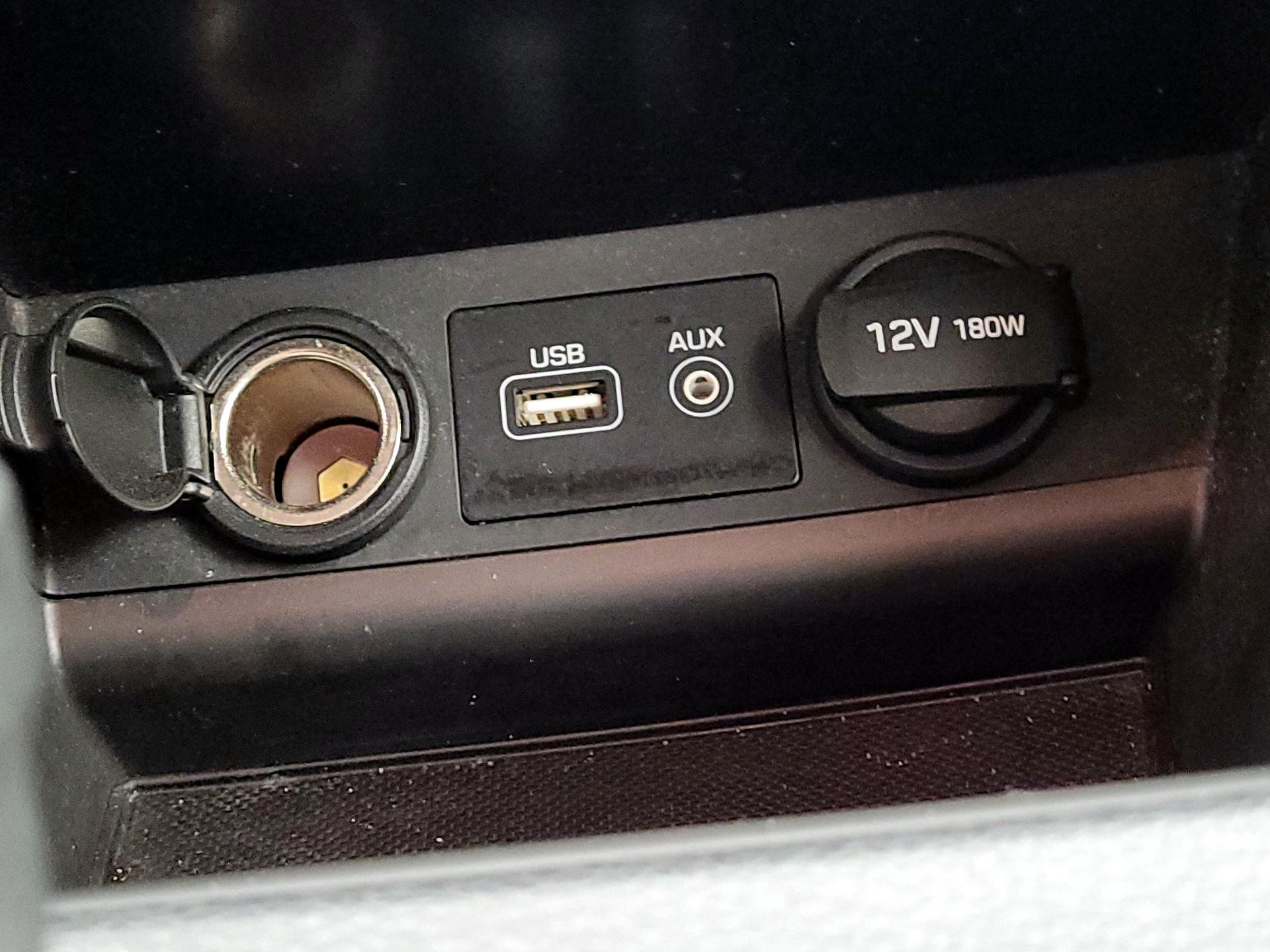 Thumbnail: 2017 Hyundai Sonata - 18