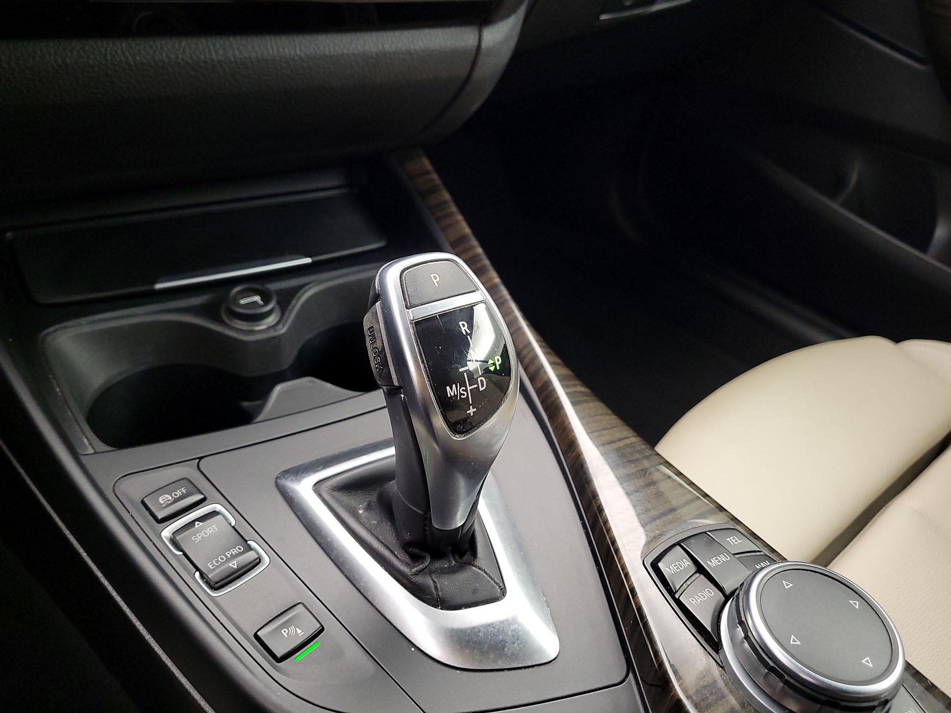 Thumbnail: 2016 BMW 2 Series - 18