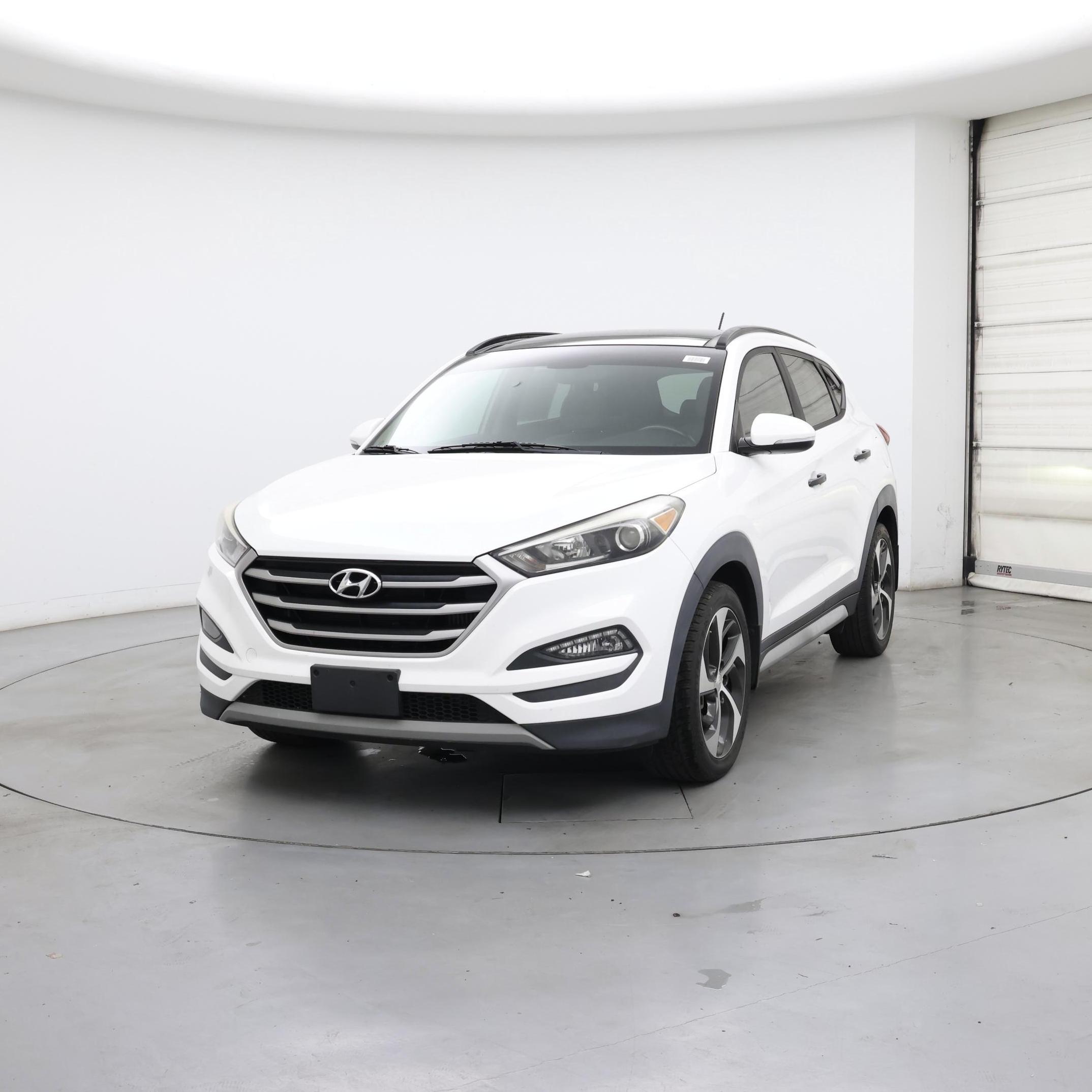 Thumbnail: 2017 Hyundai Tucson - 4