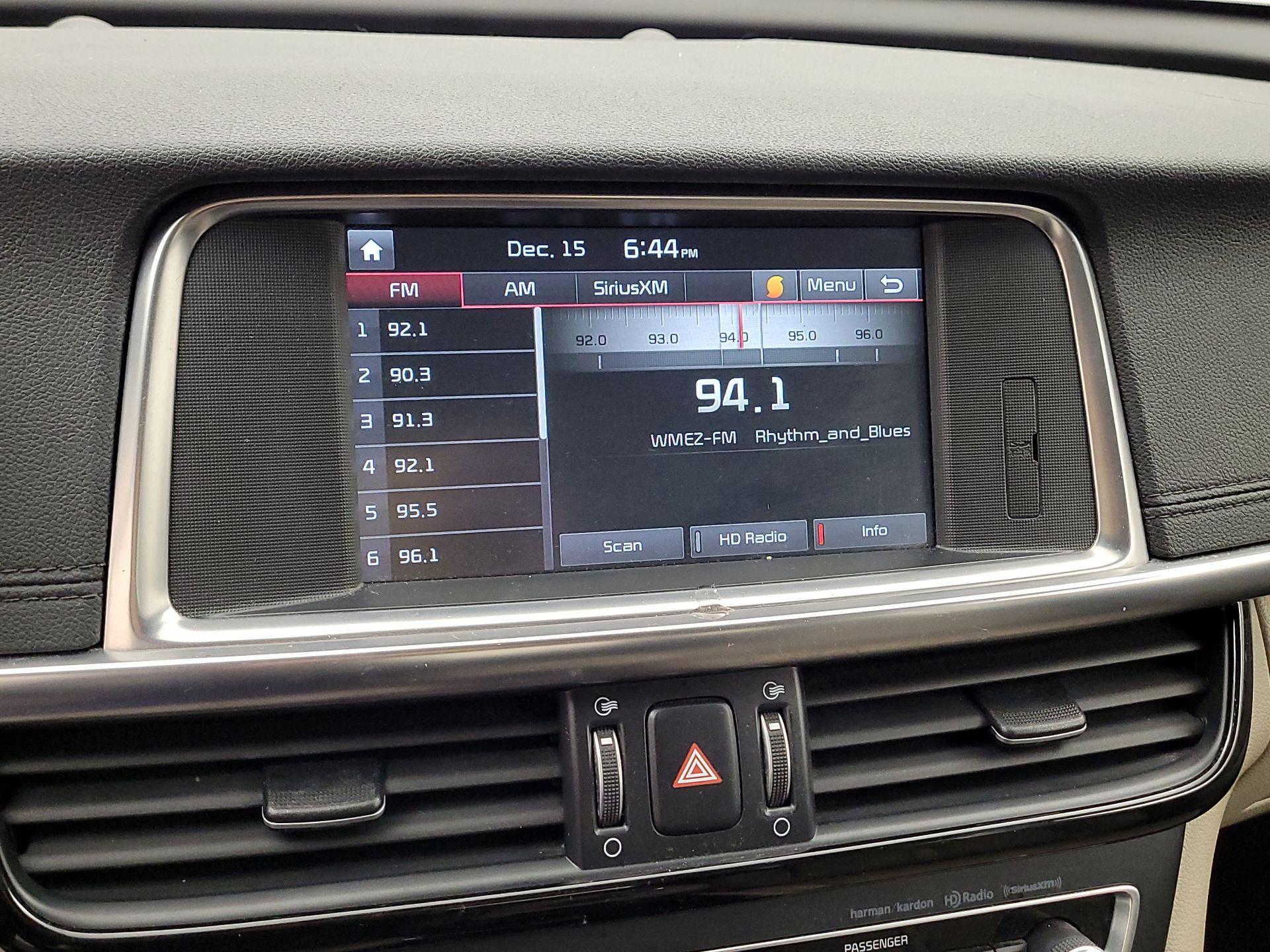 Thumbnail: 2016 Kia Optima - 15