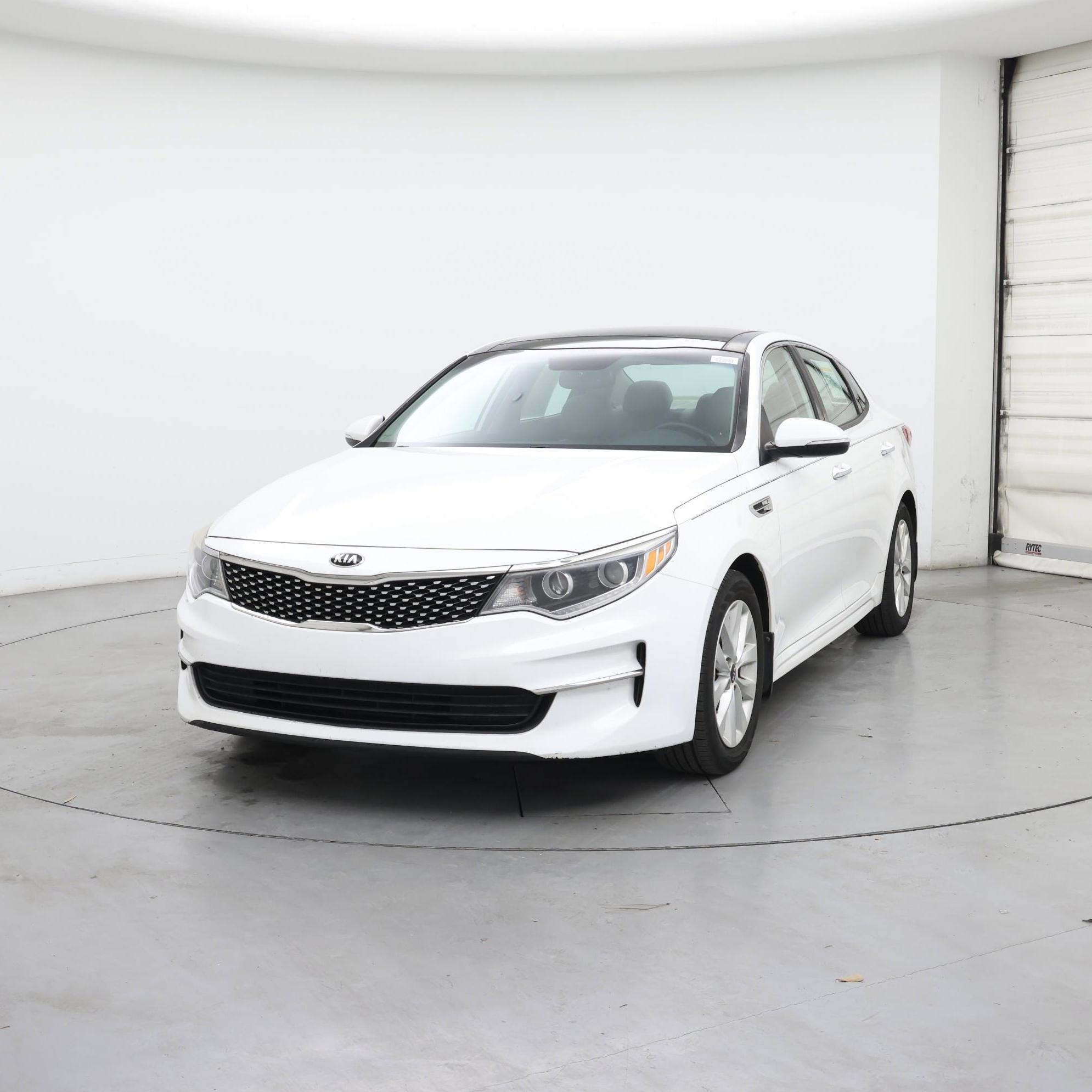 Thumbnail: 2016 Kia Optima - 4