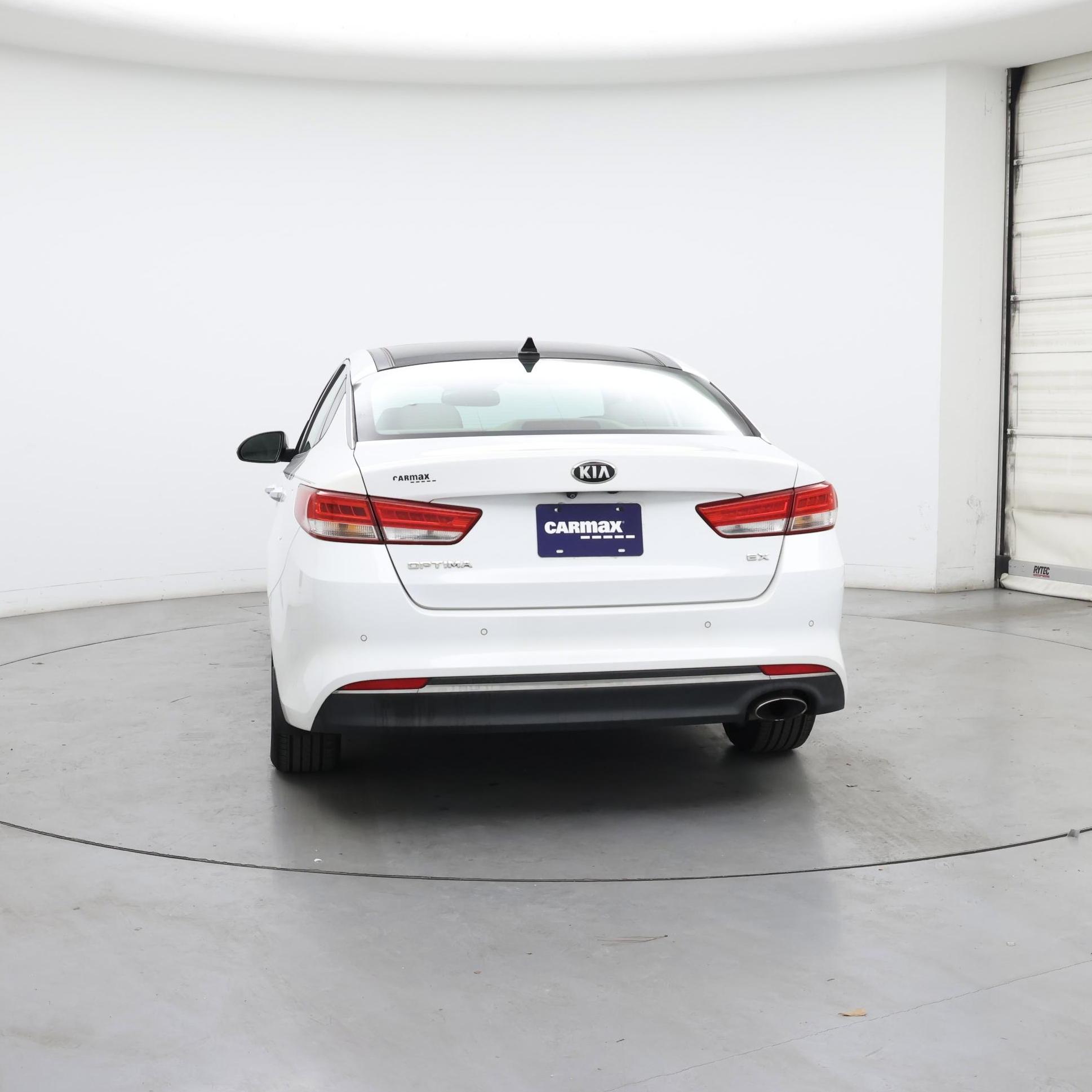 Thumbnail: 2016 Kia Optima - 6