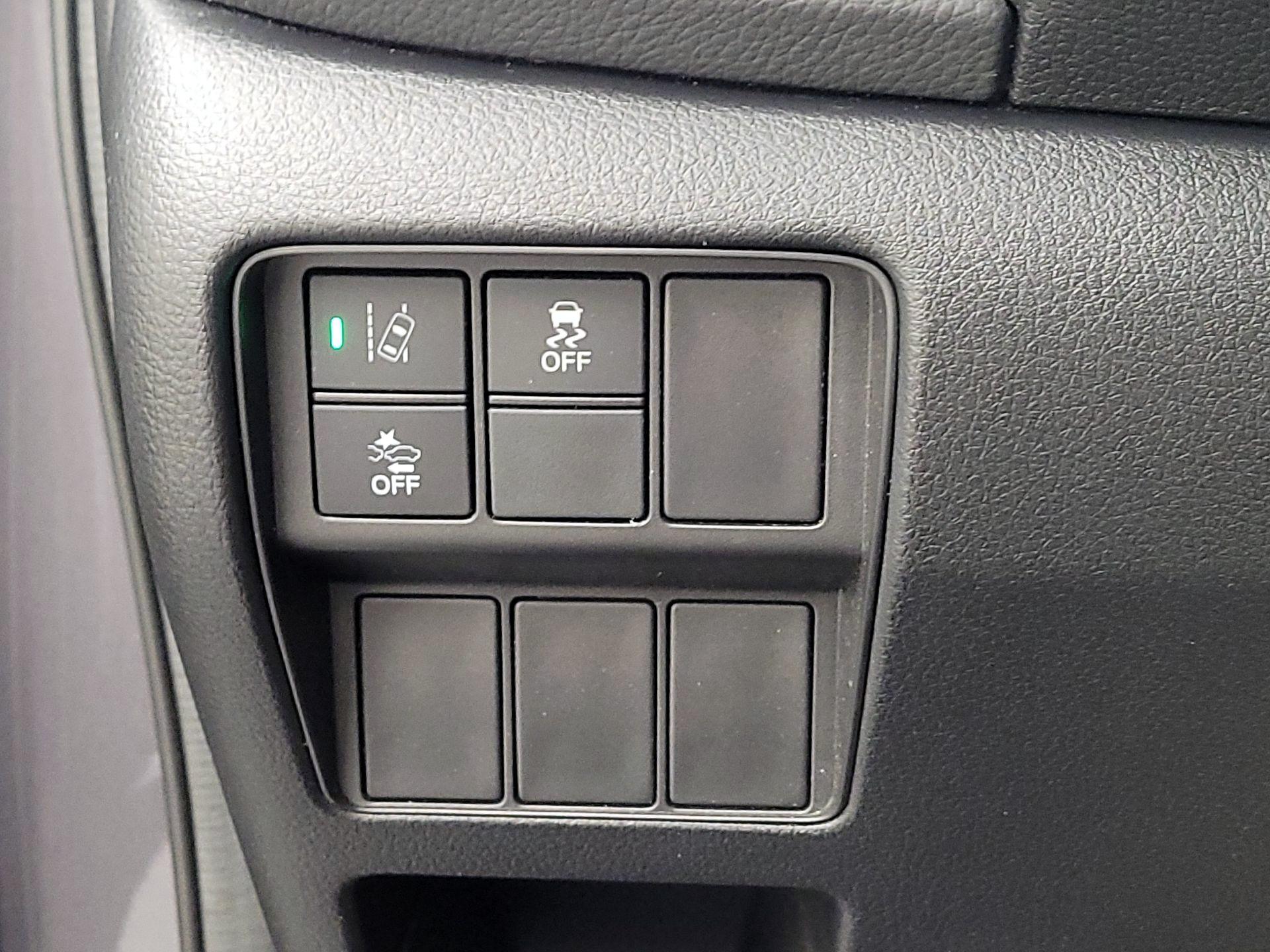 Thumbnail: 2021 Honda CR-V - 13