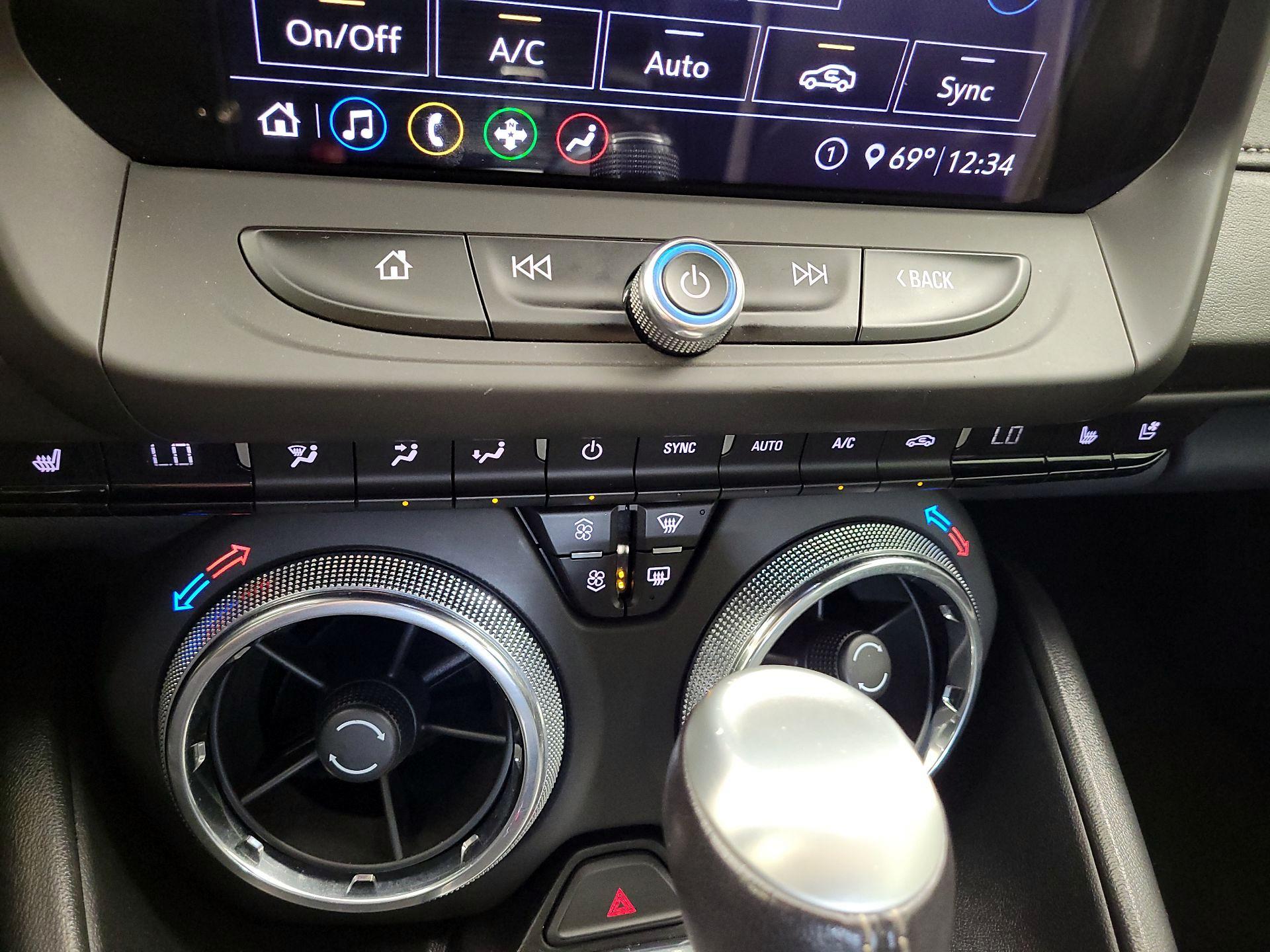 Thumbnail: 2020 Chevrolet Camaro - 14