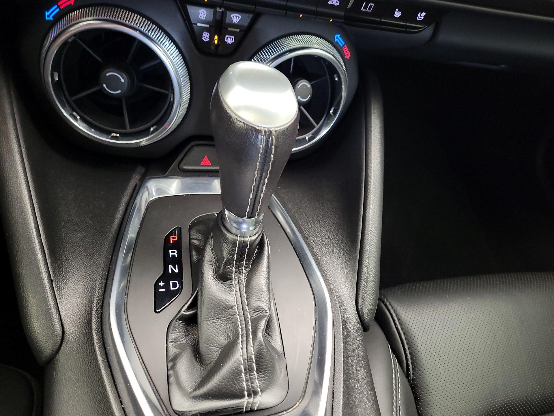 Thumbnail: 2020 Chevrolet Camaro - 15