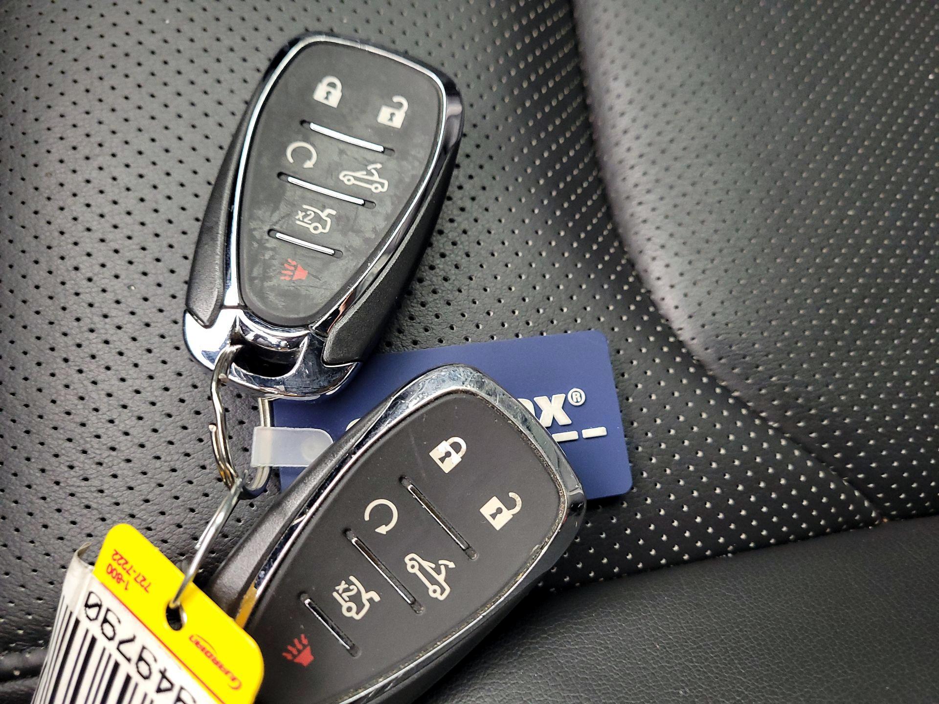 Thumbnail: 2020 Chevrolet Camaro - 18