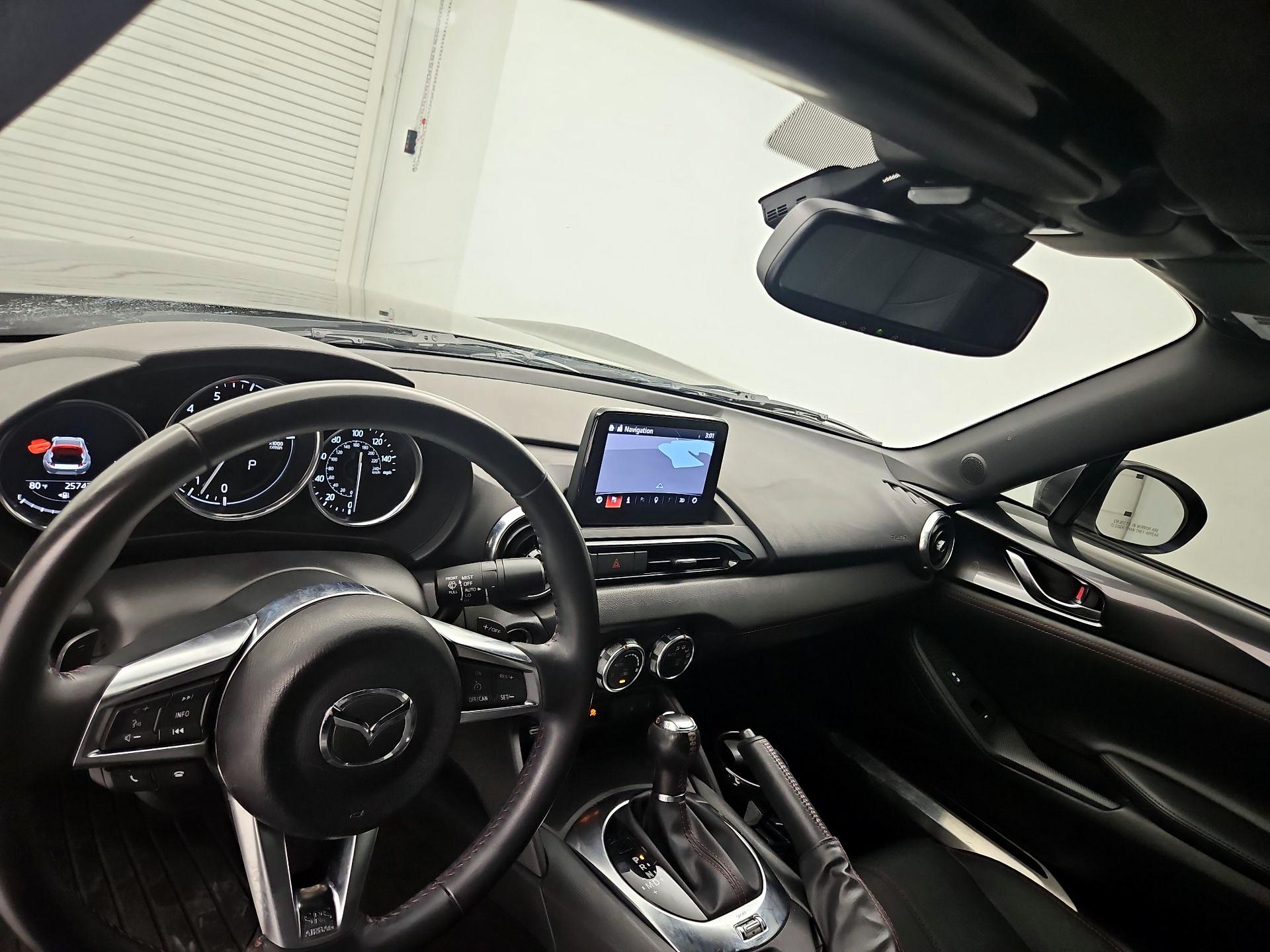 Thumbnail: 2019 Mazda MX-5 Miata - 9