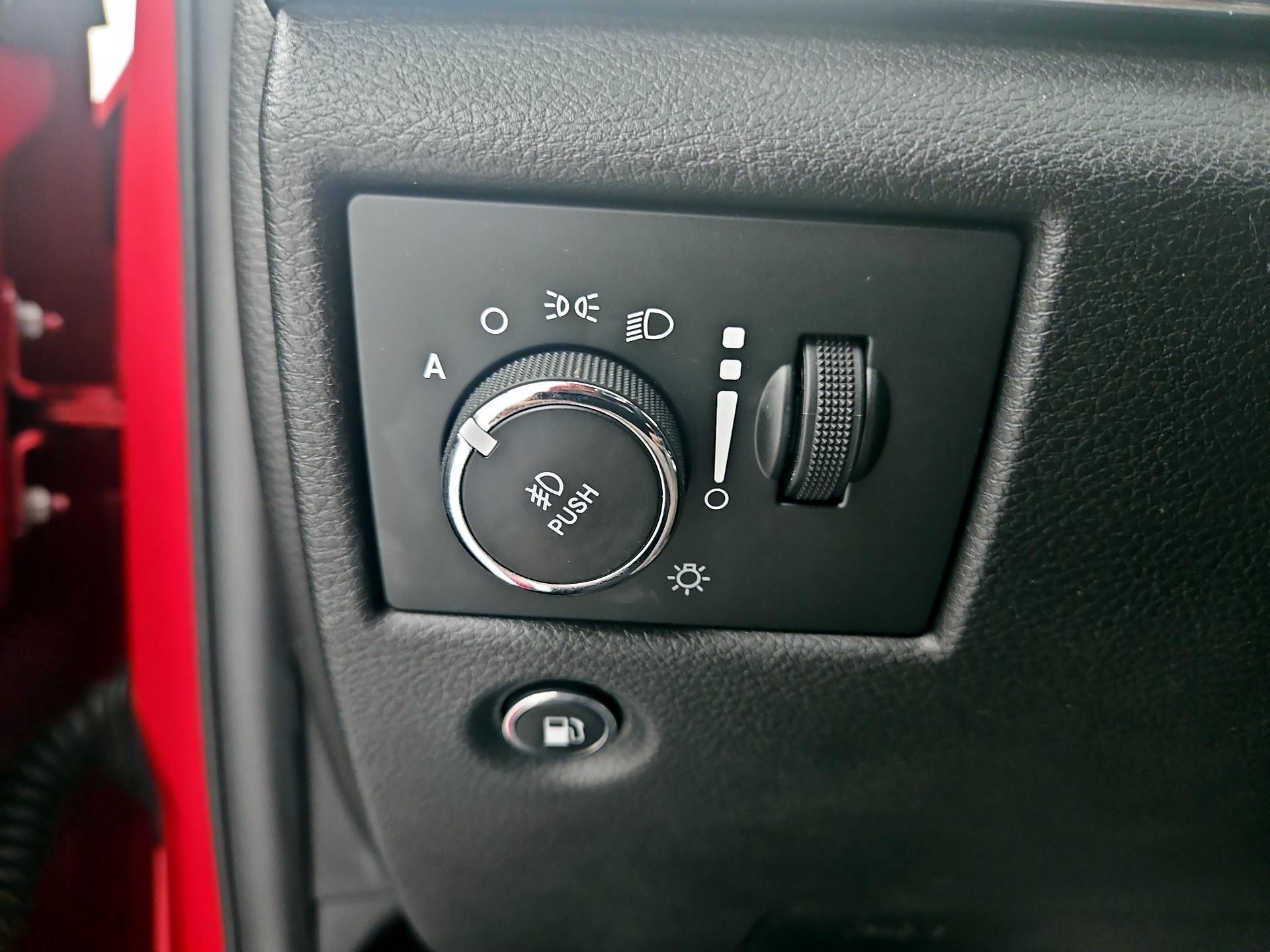 Thumbnail: 2019 Jeep Grand Cherokee - 13