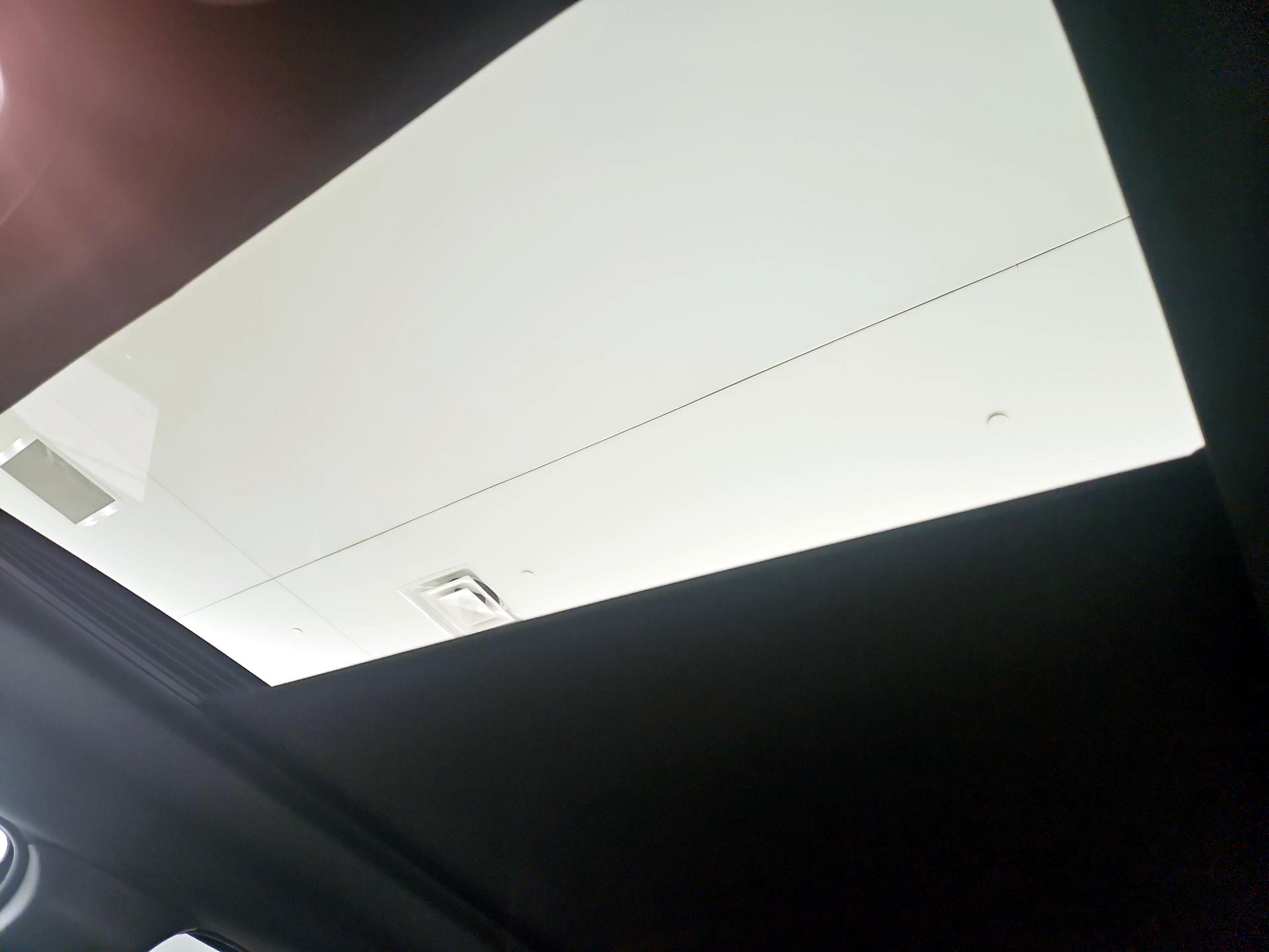 Thumbnail: 2019 Jeep Grand Cherokee - 20