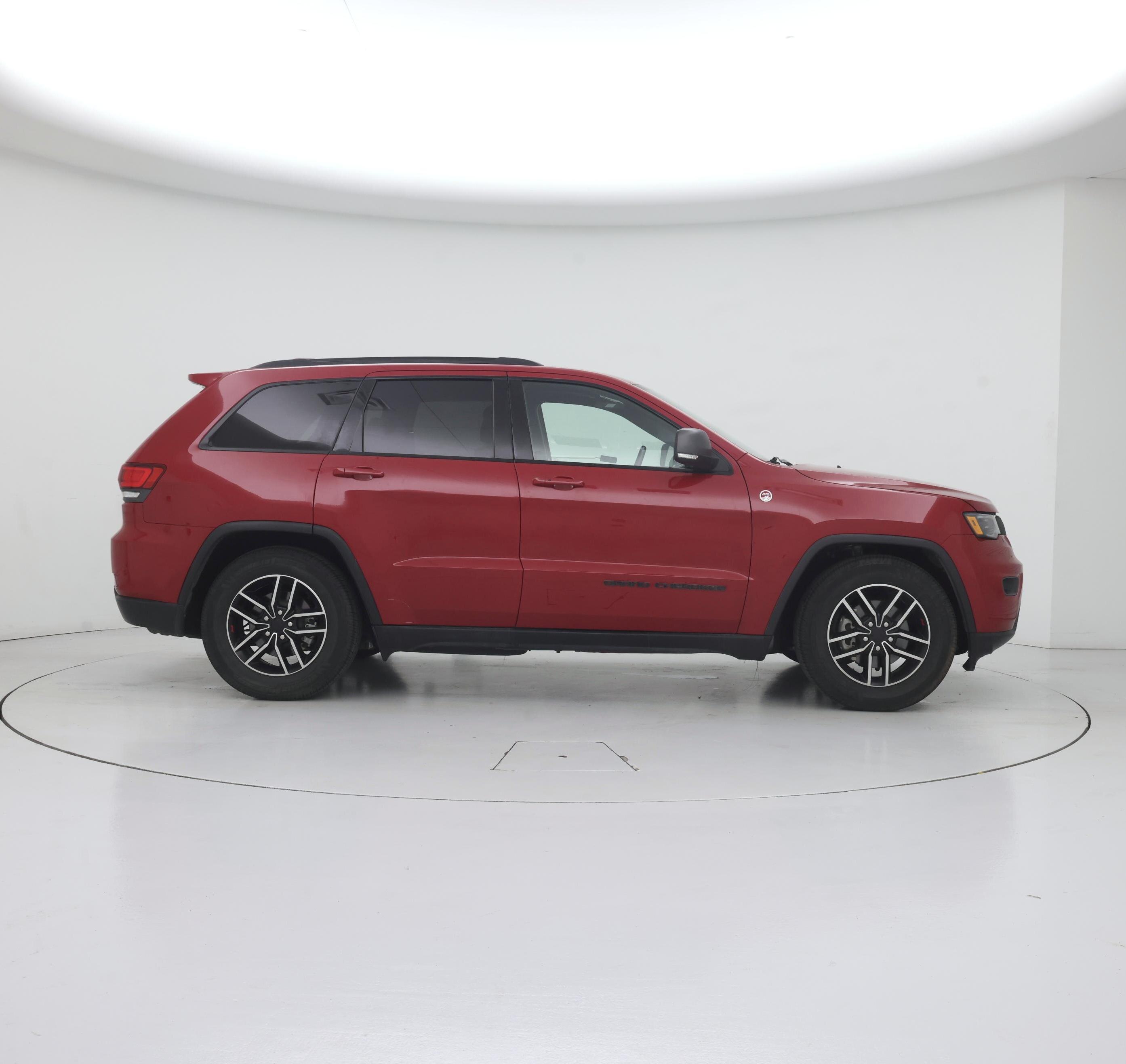 Thumbnail: 2019 Jeep Grand Cherokee - 7