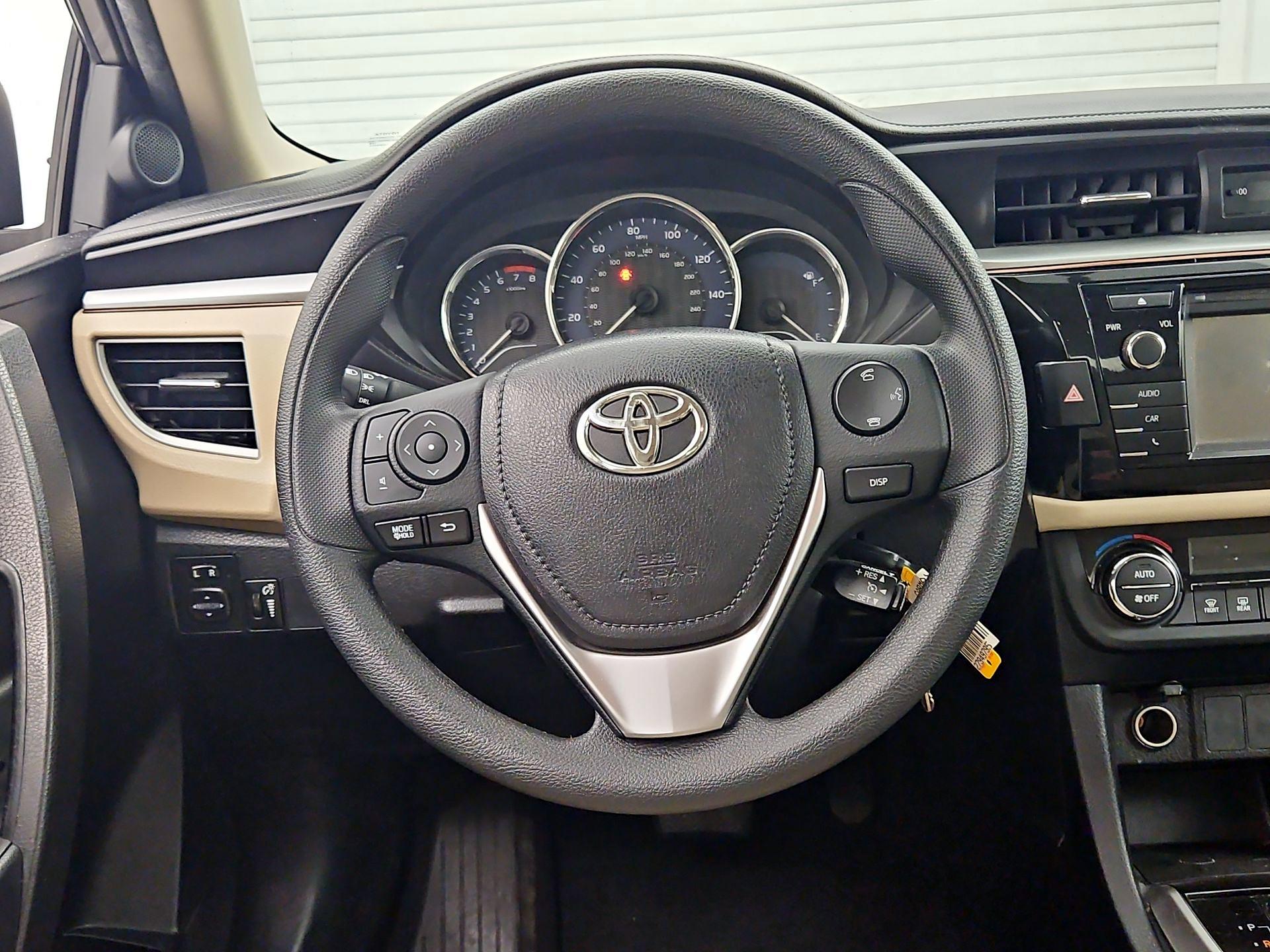 Thumbnail: 2016 Toyota Corolla - 10