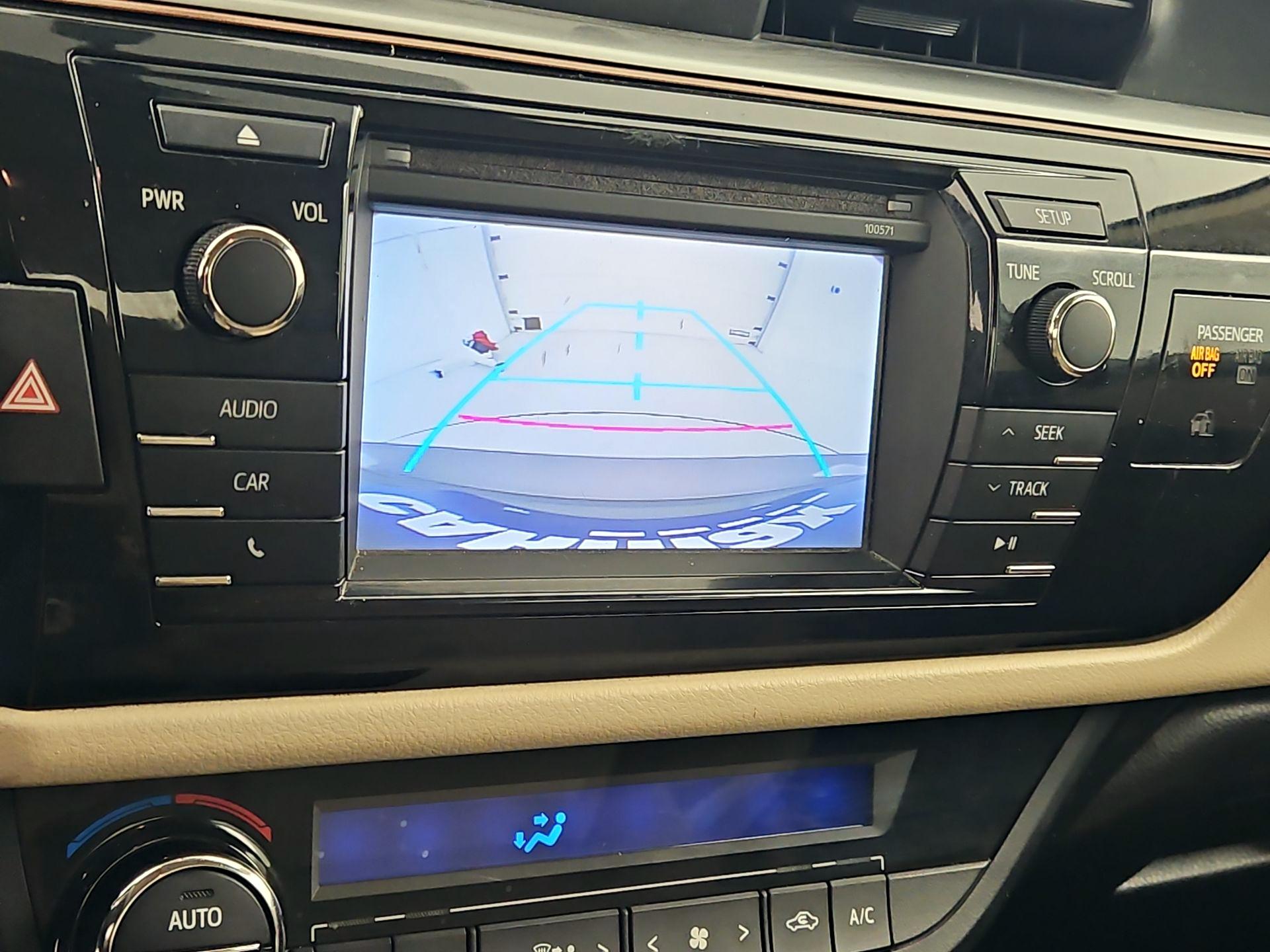 Thumbnail: 2016 Toyota Corolla - 14