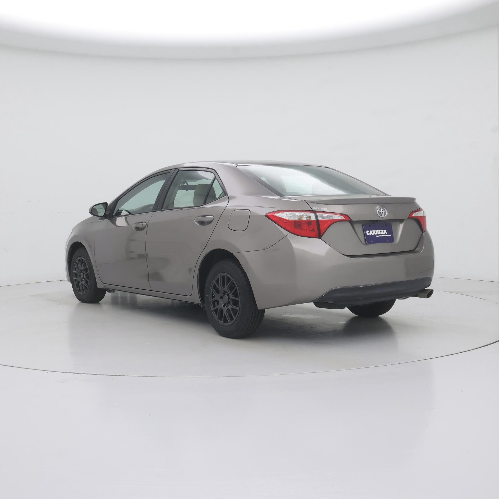 Thumbnail: 2016 Toyota Corolla - 2