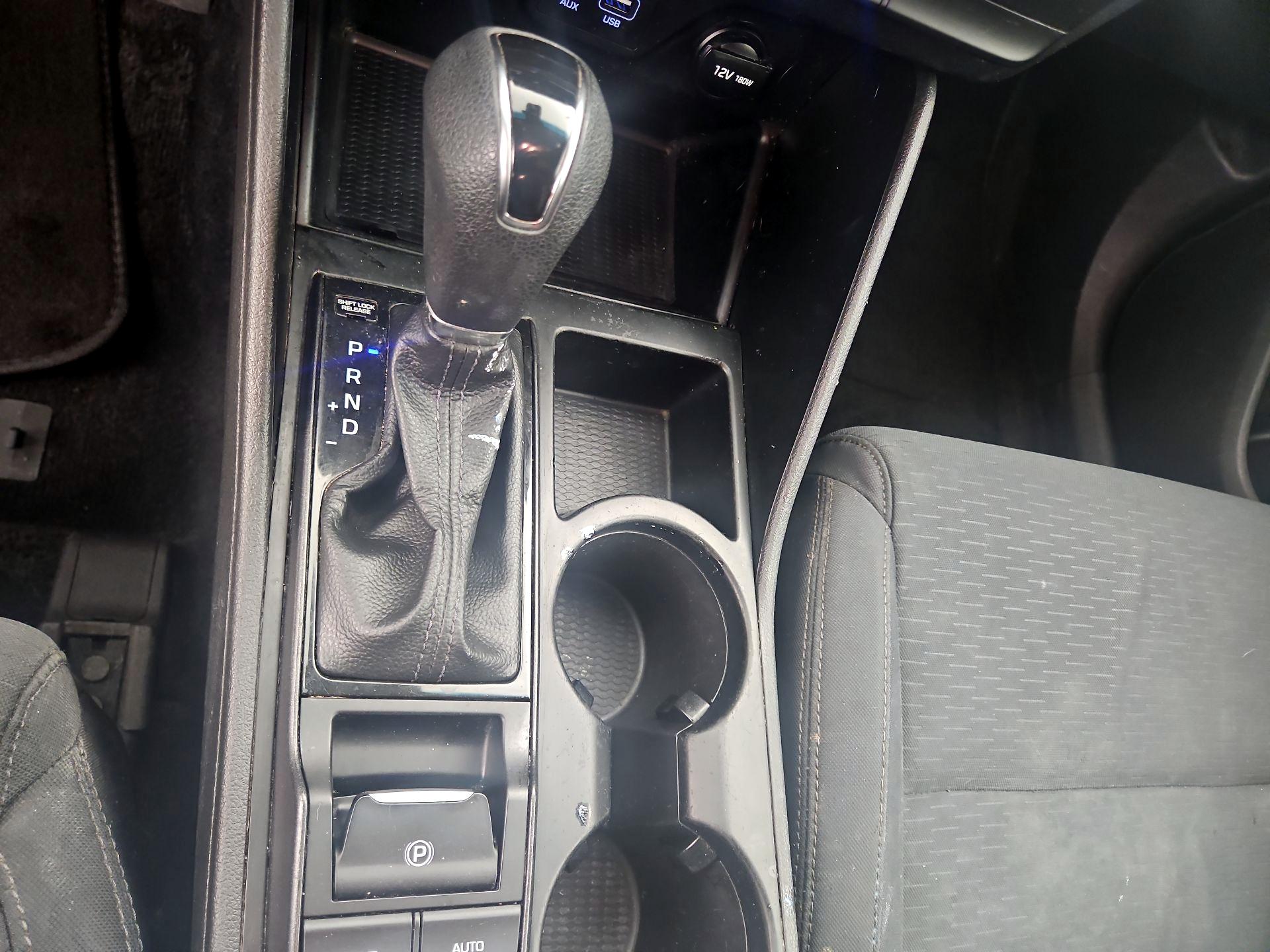 Thumbnail: 2019 Hyundai Tucson - 17