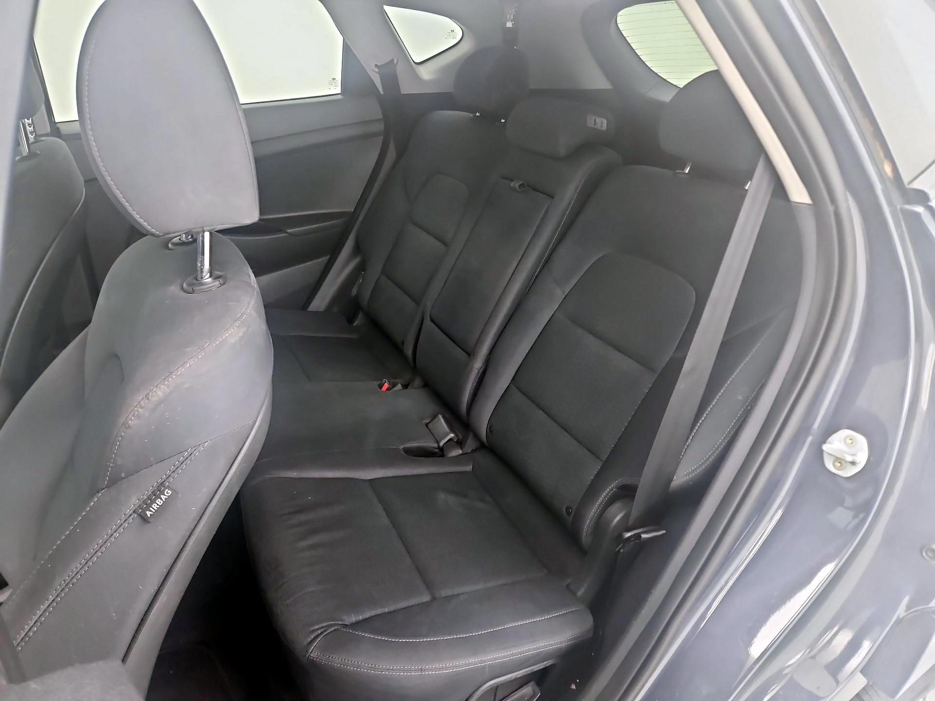 Thumbnail: 2019 Hyundai Tucson - 19