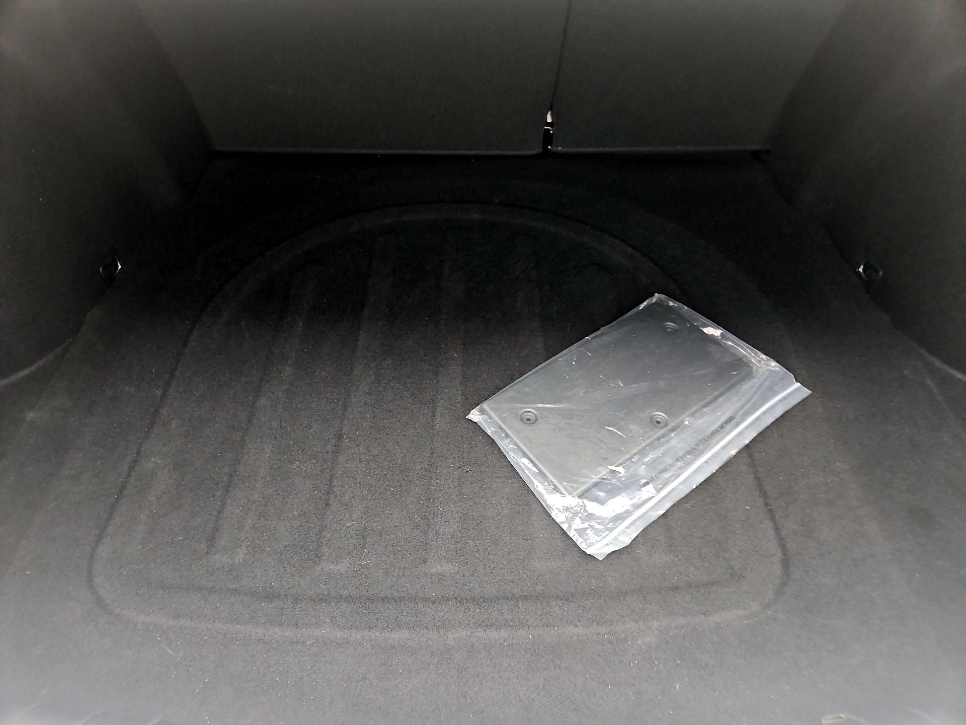 Thumbnail: 2019 Kia Rio - 19