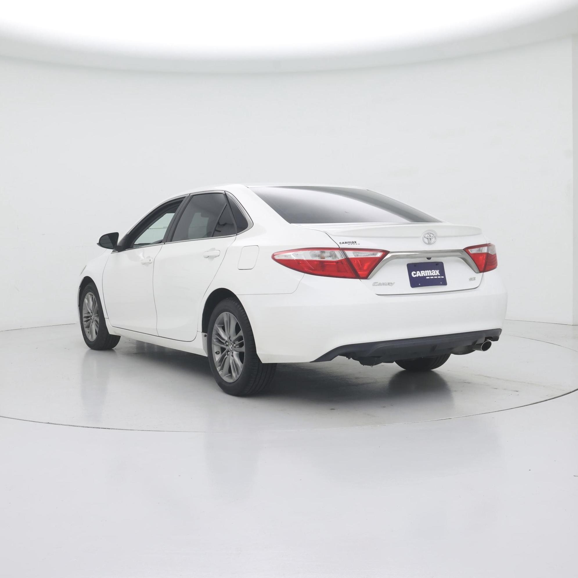 Thumbnail: 2016 Toyota Camry - 2