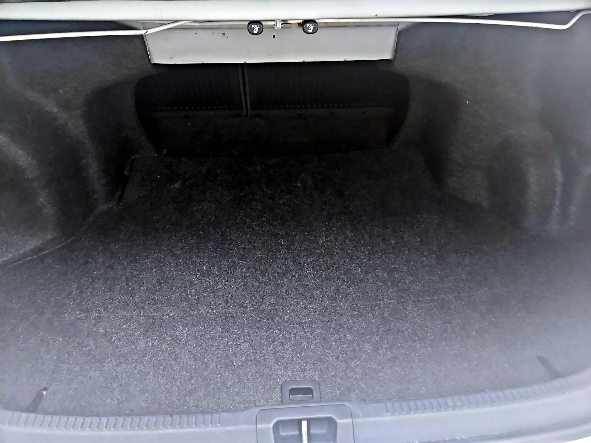 Thumbnail: 2016 Toyota Camry - 20