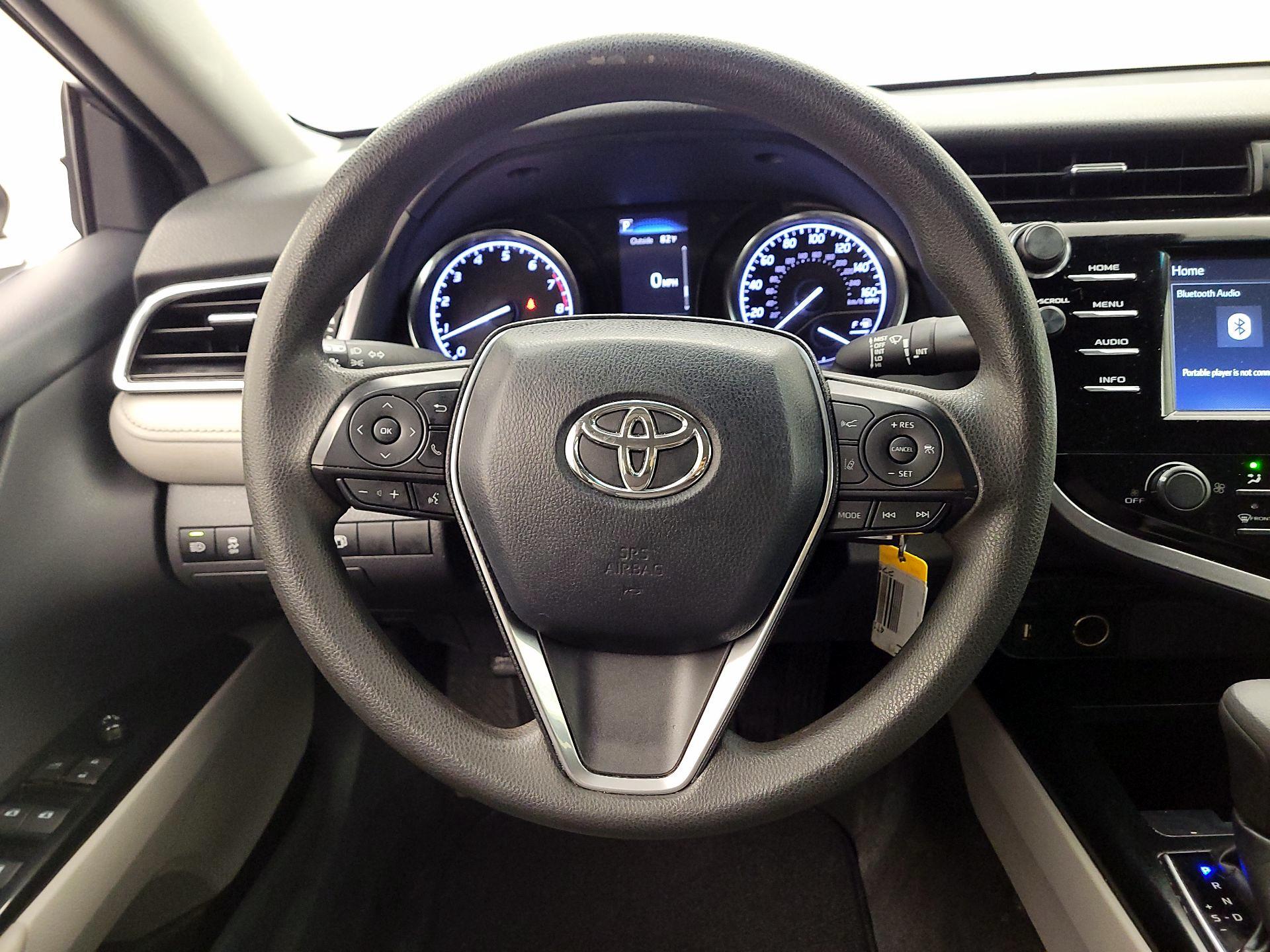 Thumbnail: 2018 Toyota Camry - 10