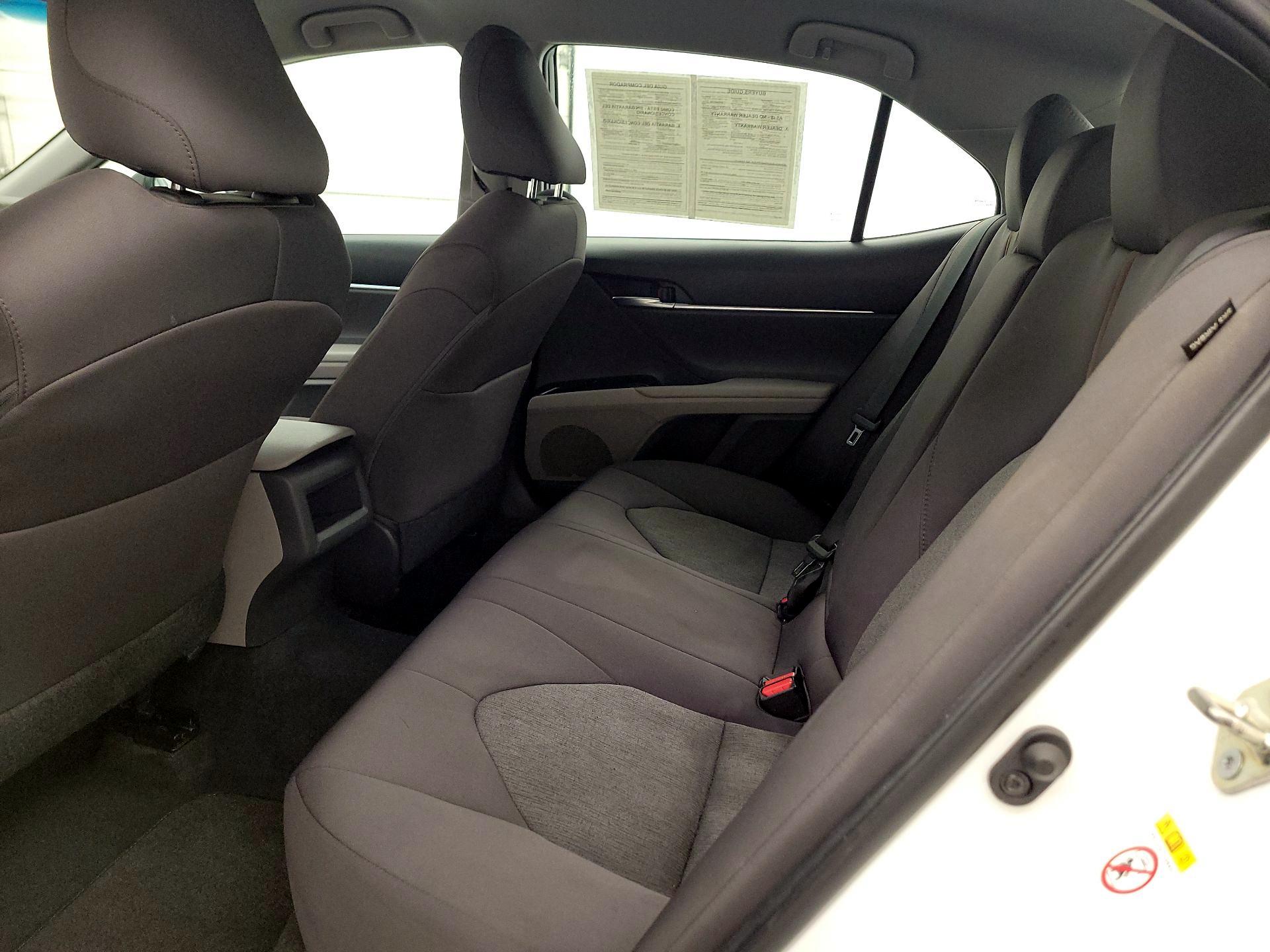 Thumbnail: 2018 Toyota Camry - 19