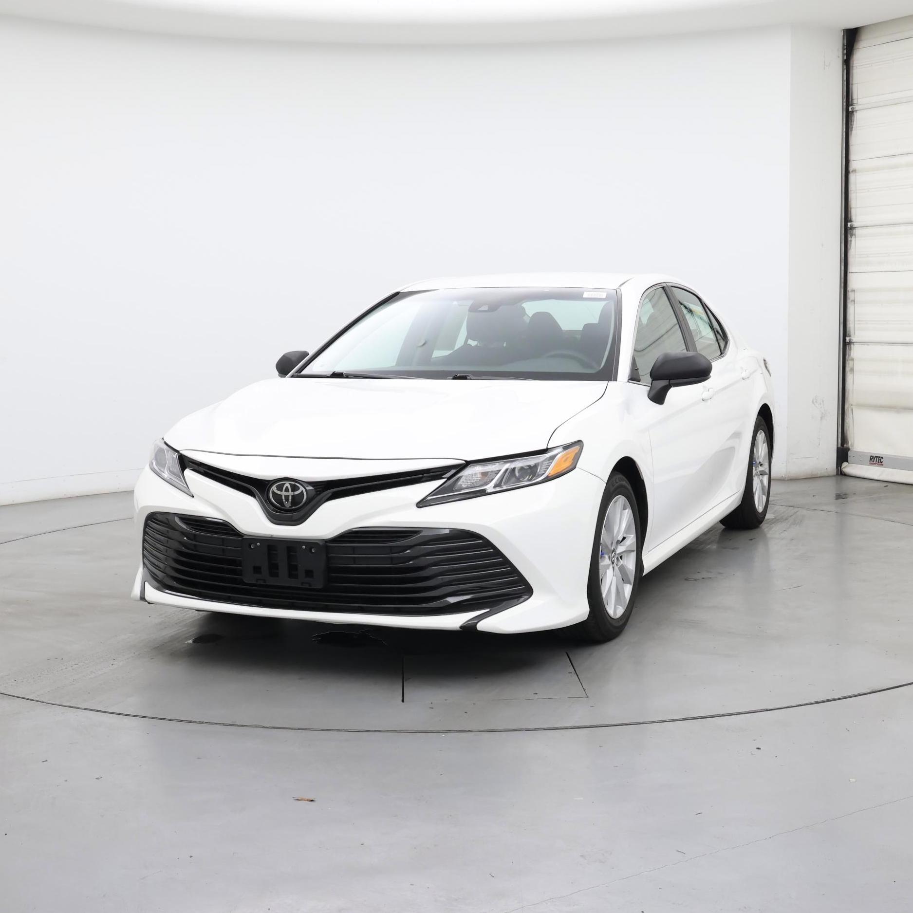 Thumbnail: 2018 Toyota Camry - 4