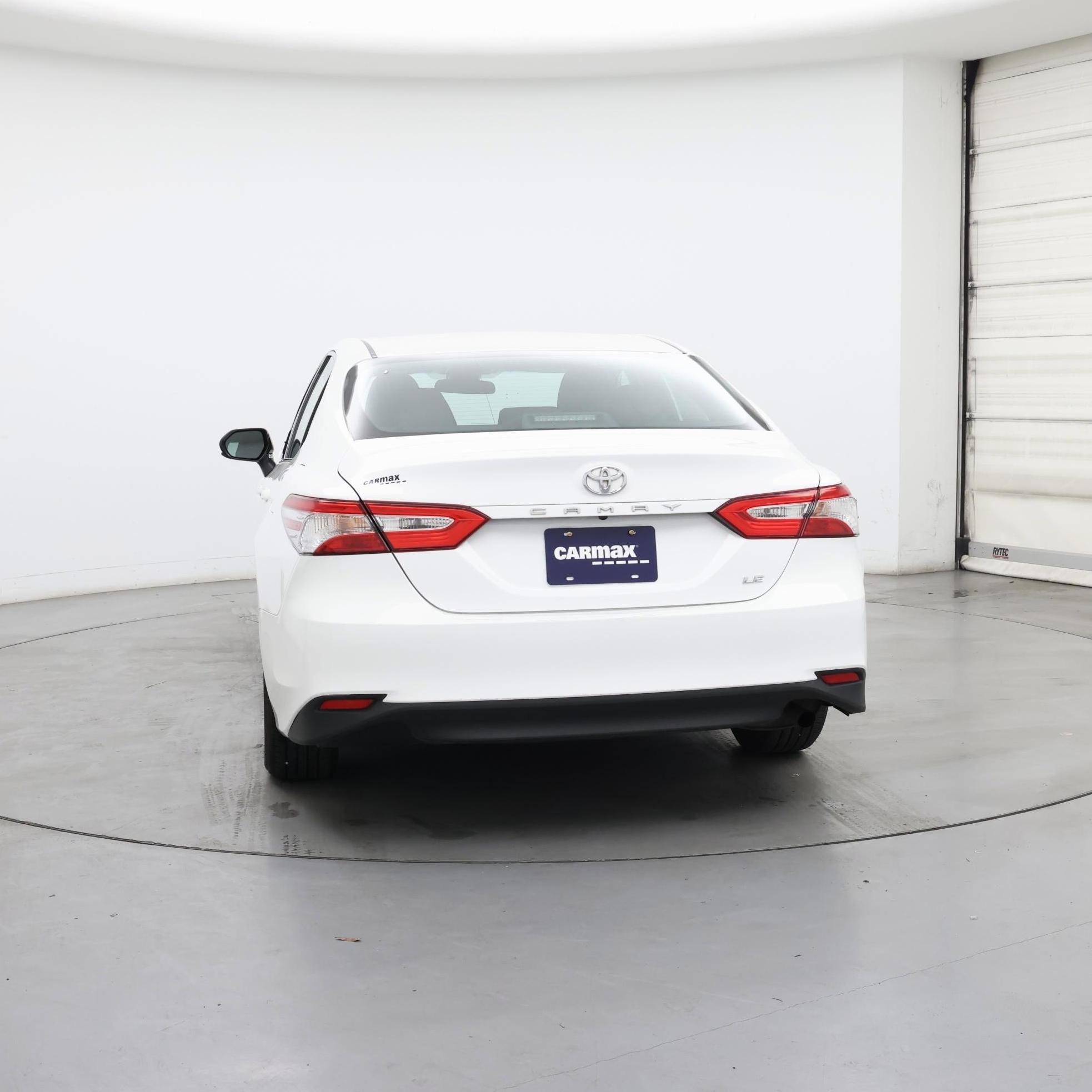 Thumbnail: 2018 Toyota Camry - 6