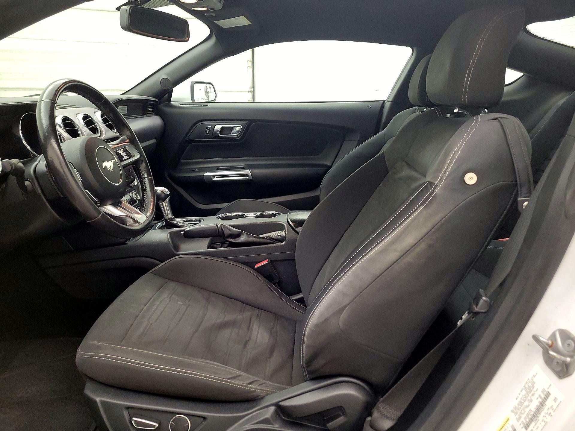 Thumbnail: 2015 Ford Mustang - 11