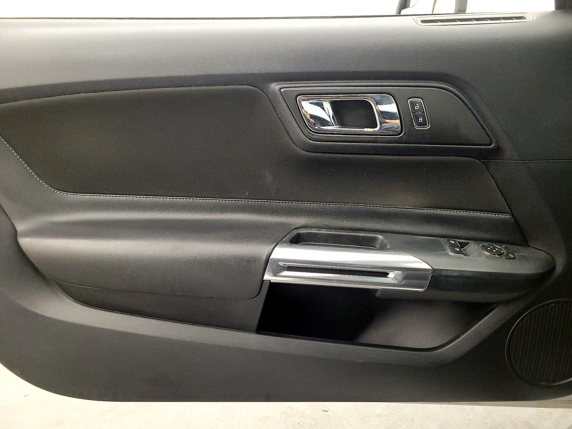 Thumbnail: 2015 Ford Mustang - 12