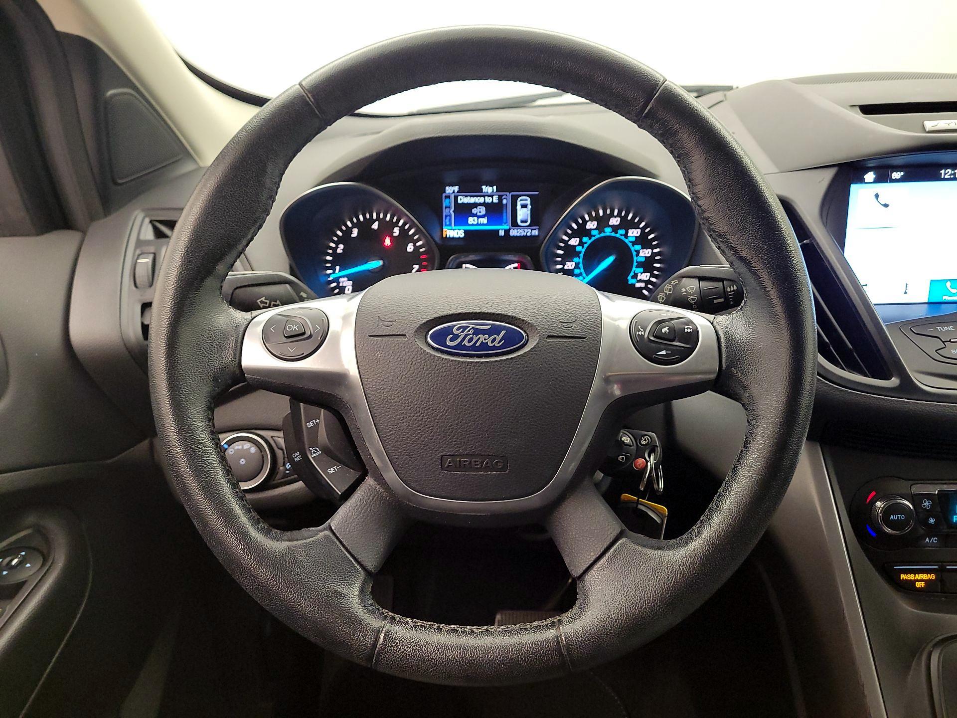 Thumbnail: 2016 Ford Escape - 10