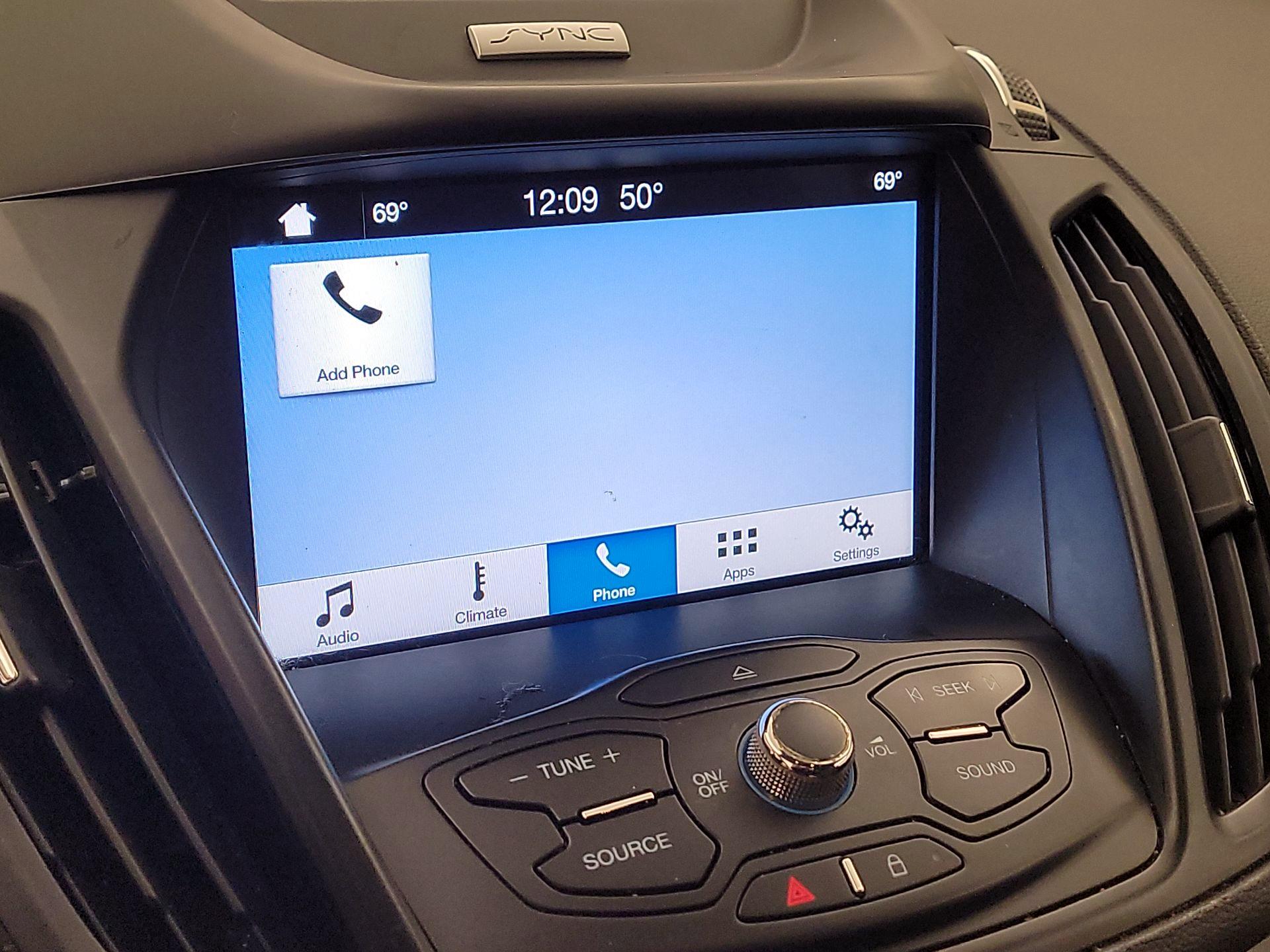 Thumbnail: 2016 Ford Escape - 15